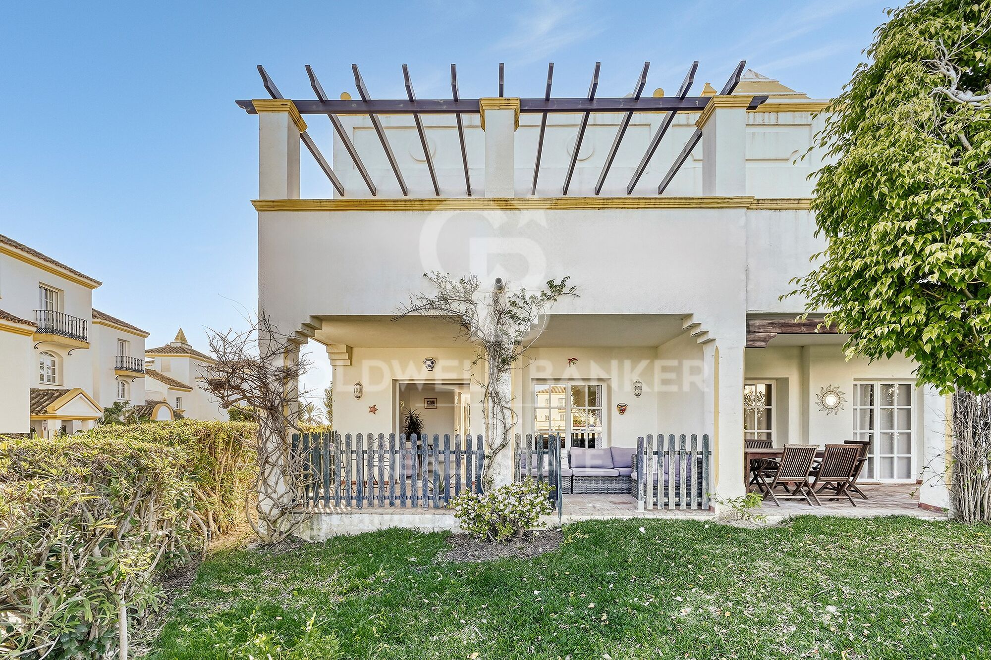 Wunderschönes Stadthaus zur Miete in der neuen Goldenen Meile - Estepona