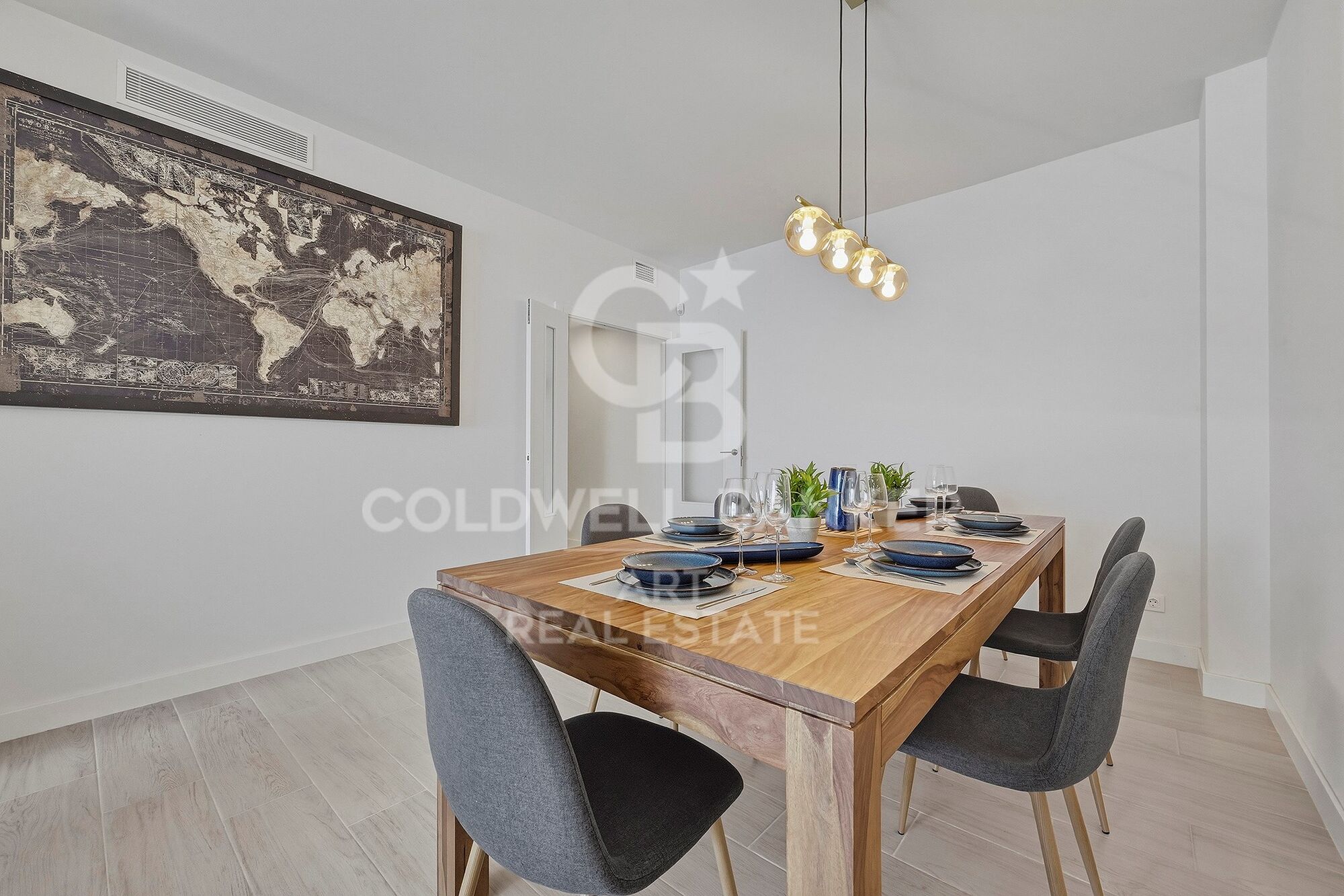 Se alquila piso de 3 dormitorios a estrenar en Estepona Pueblo