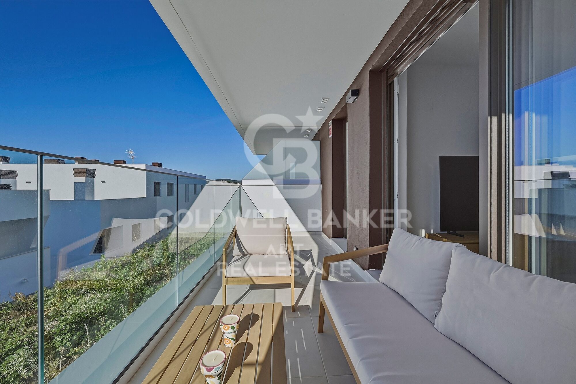 Brand-new 3-bedroom apartment for rent in Estepona Pueblo