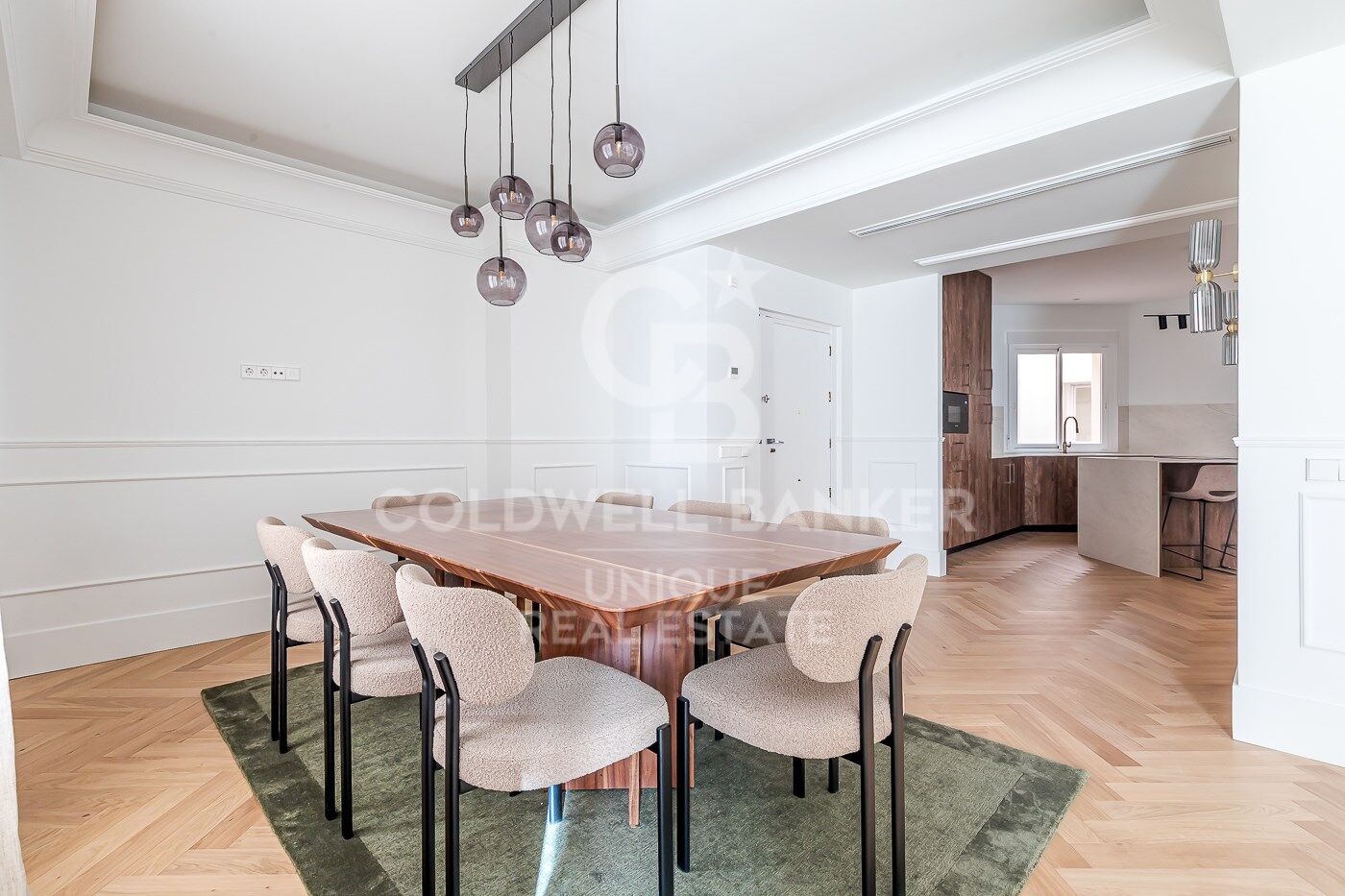 Piso exterior reformado en Castellana, Madrid