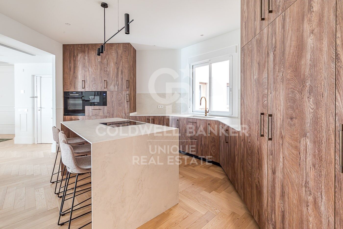 Piso exterior reformado en Castellana, Madrid