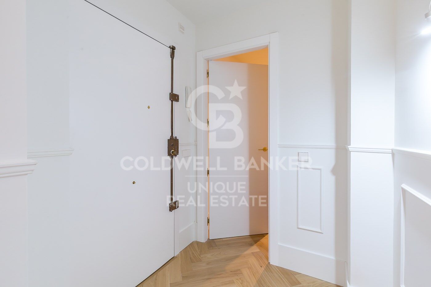 Renovierte Außenwohnung in Castellana, Madrid