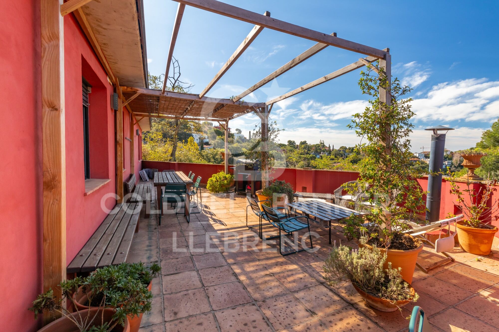 Maison magnifique avec la possibilité de la diviser à vendre à Vallvidrera