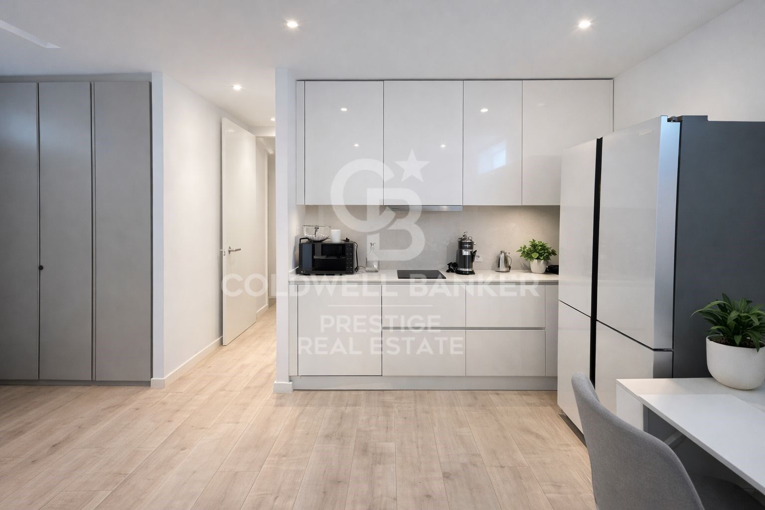 Casa de lujo con piscina y ascensor en Castelldefels Montemar