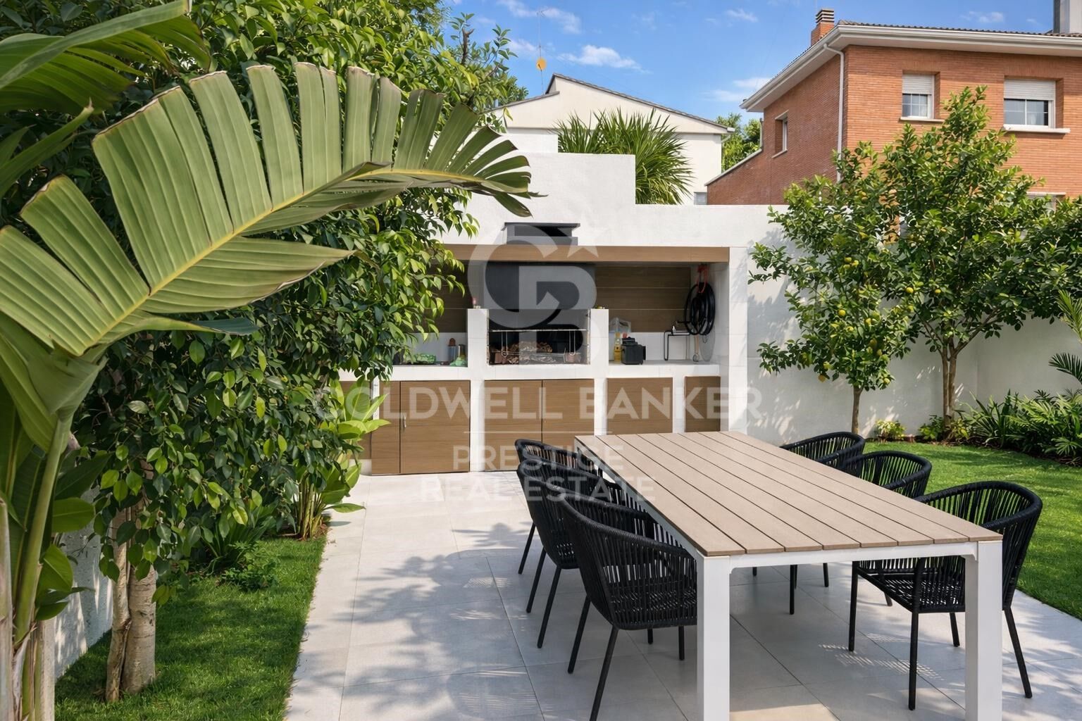 Luxury House with Pool and Private Lift in Castelldefels Montemar