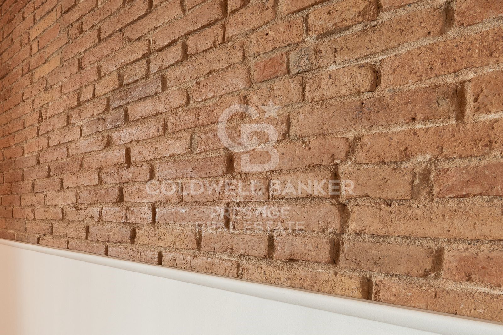 High-floor, sunny, high-quality renovation, 3 bedrooms, 3 bathrooms