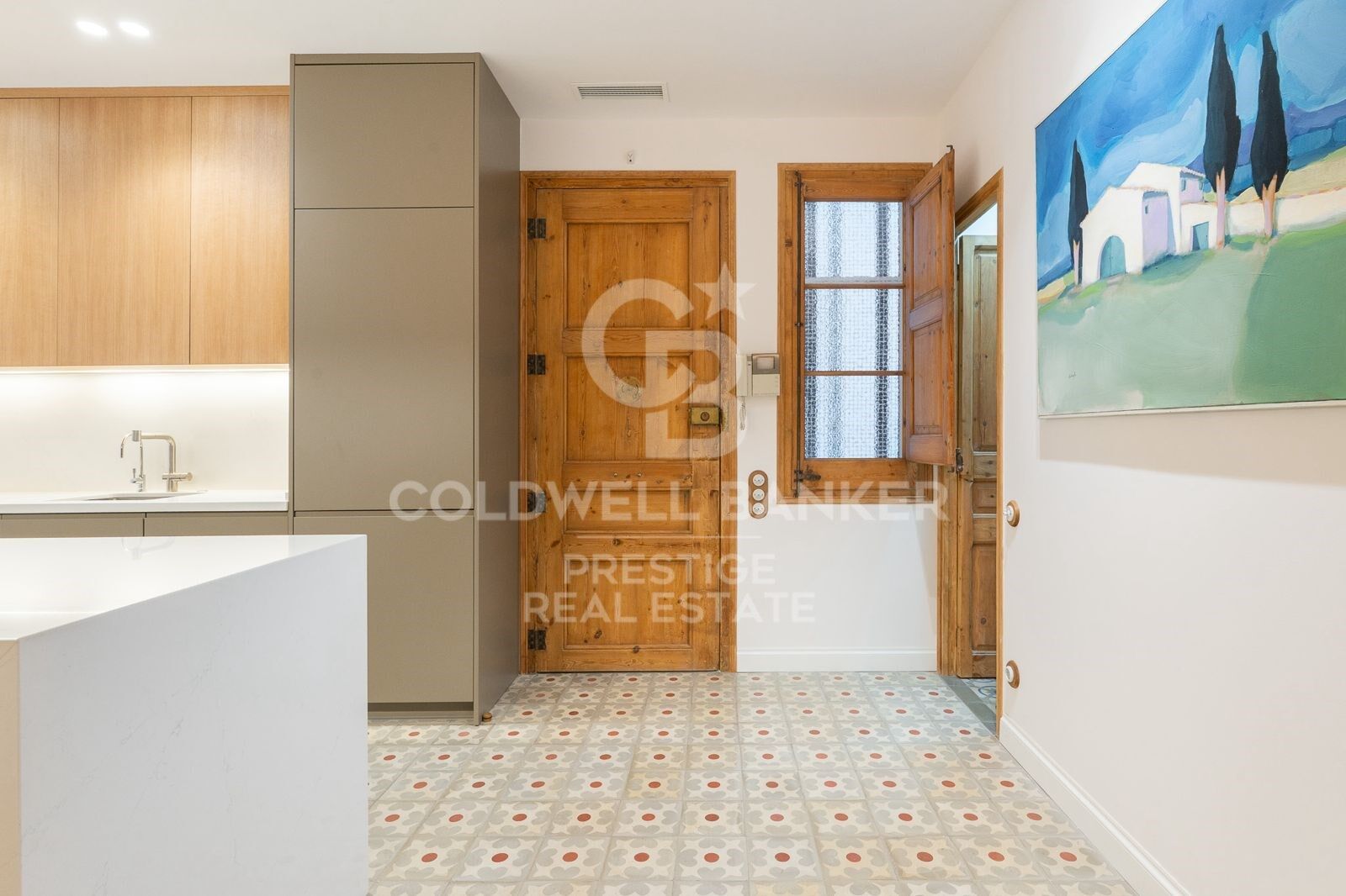 Alto, soleado, reformado de alta calidad, 3 habitaciones, 3 baños en Eixample Dreta, Barcelona