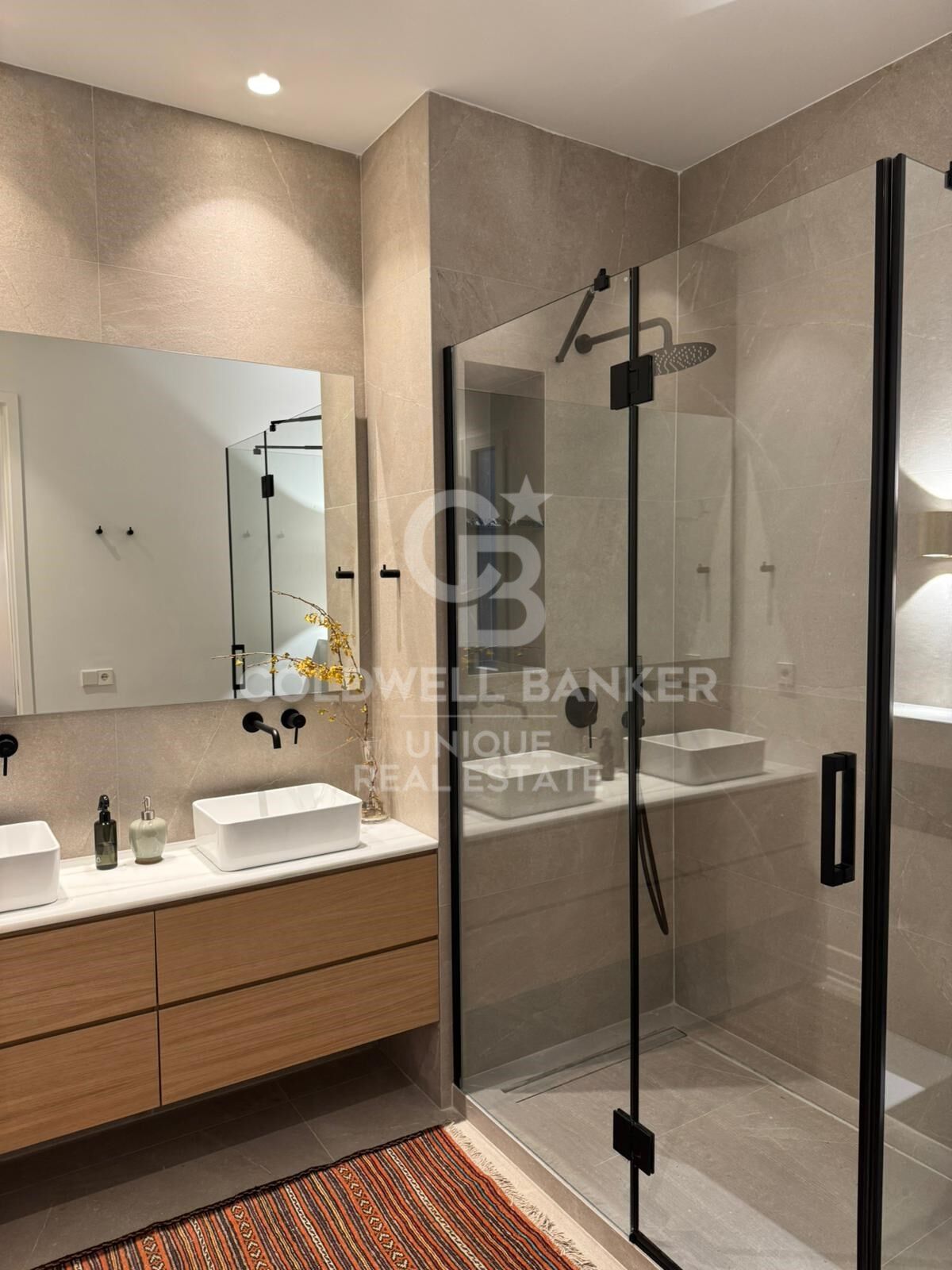 Renovierte Außenwohnung in Justicia, Madrid