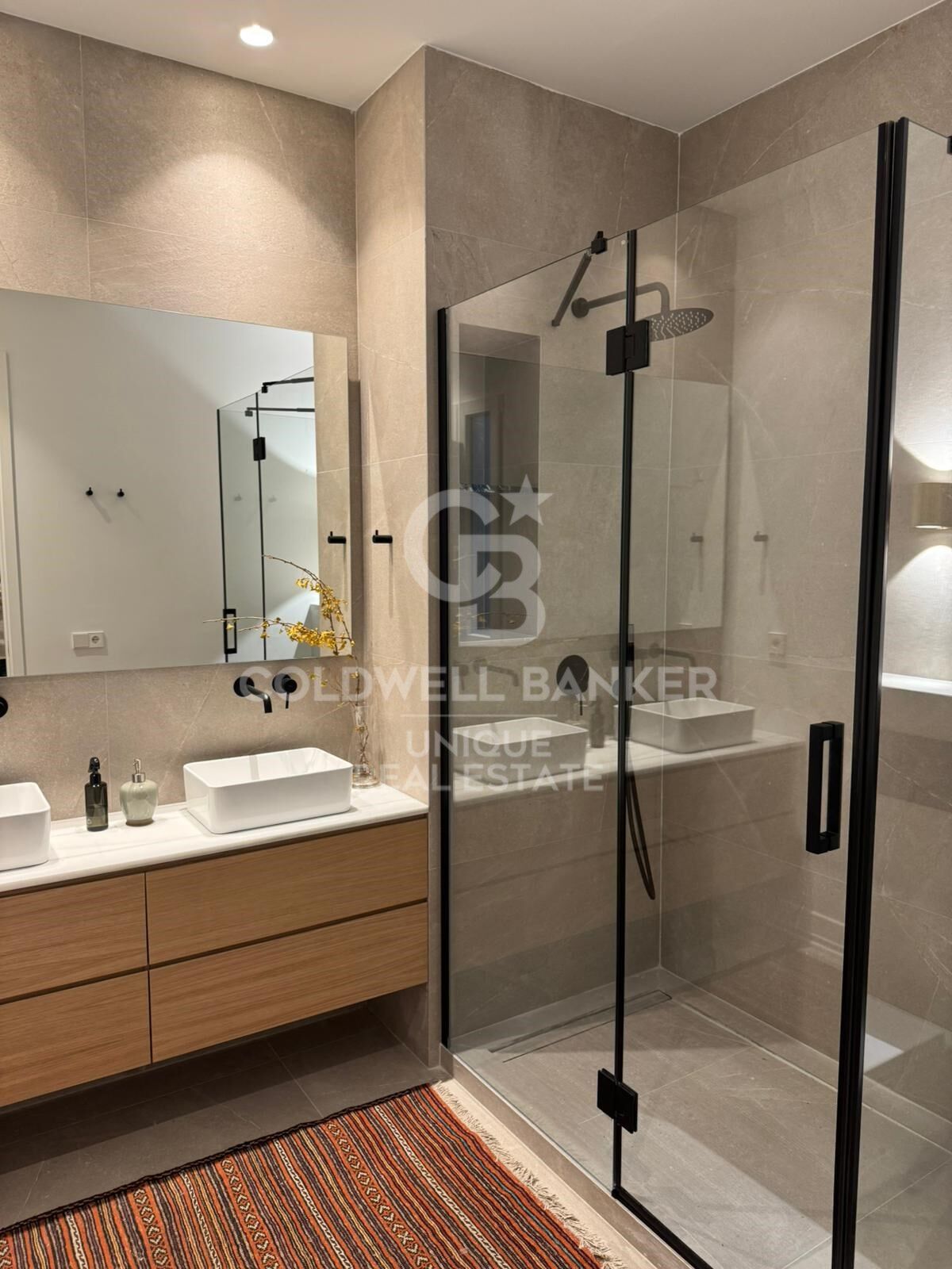 Renovierte Außenwohnung in Justicia, Madrid