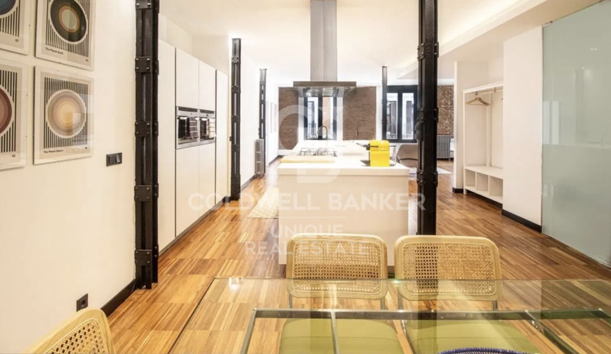 Renovierte Außenwohnung im Zentrum von Madrid