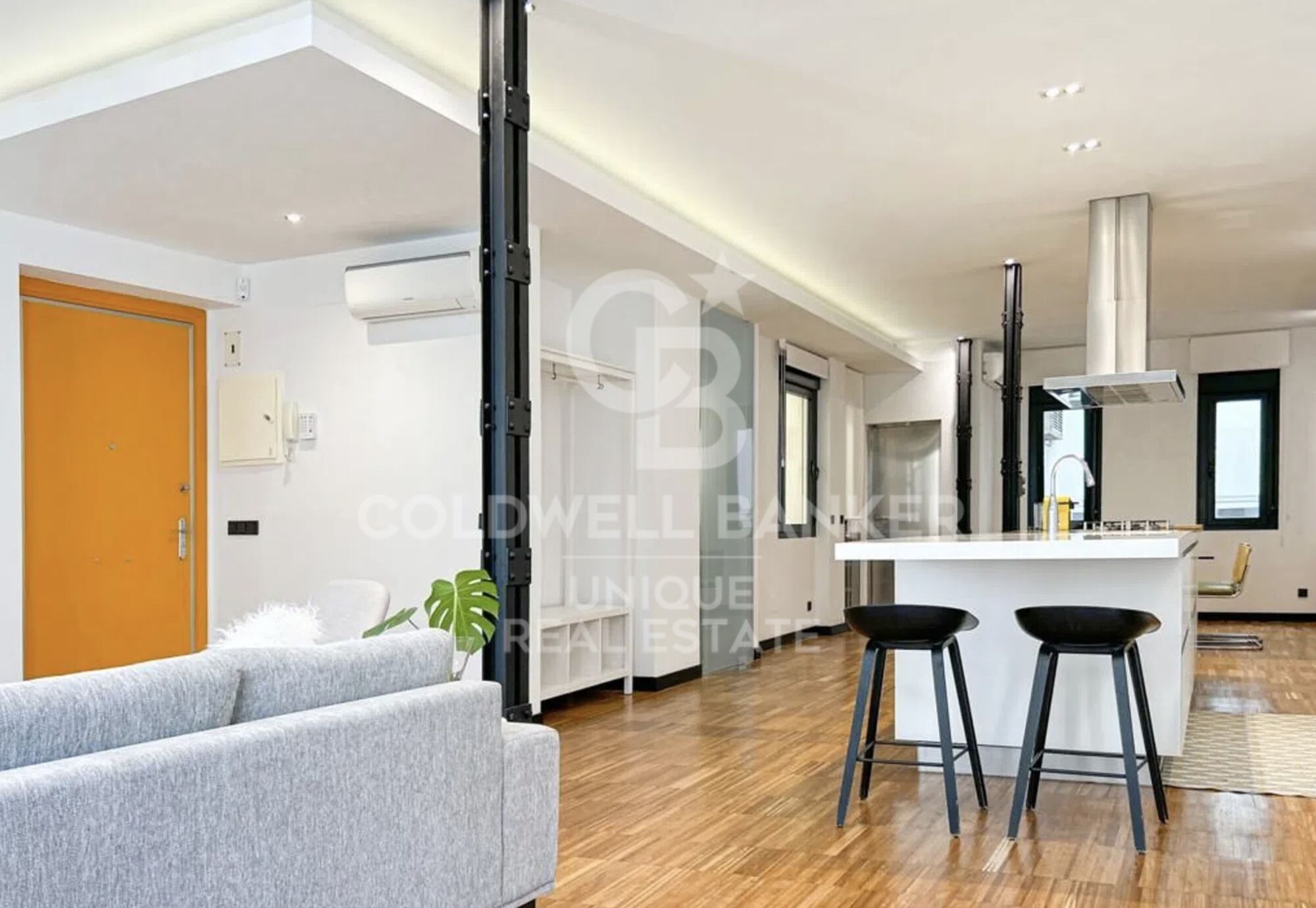 Renovated exterior apartment in the center of Madrid