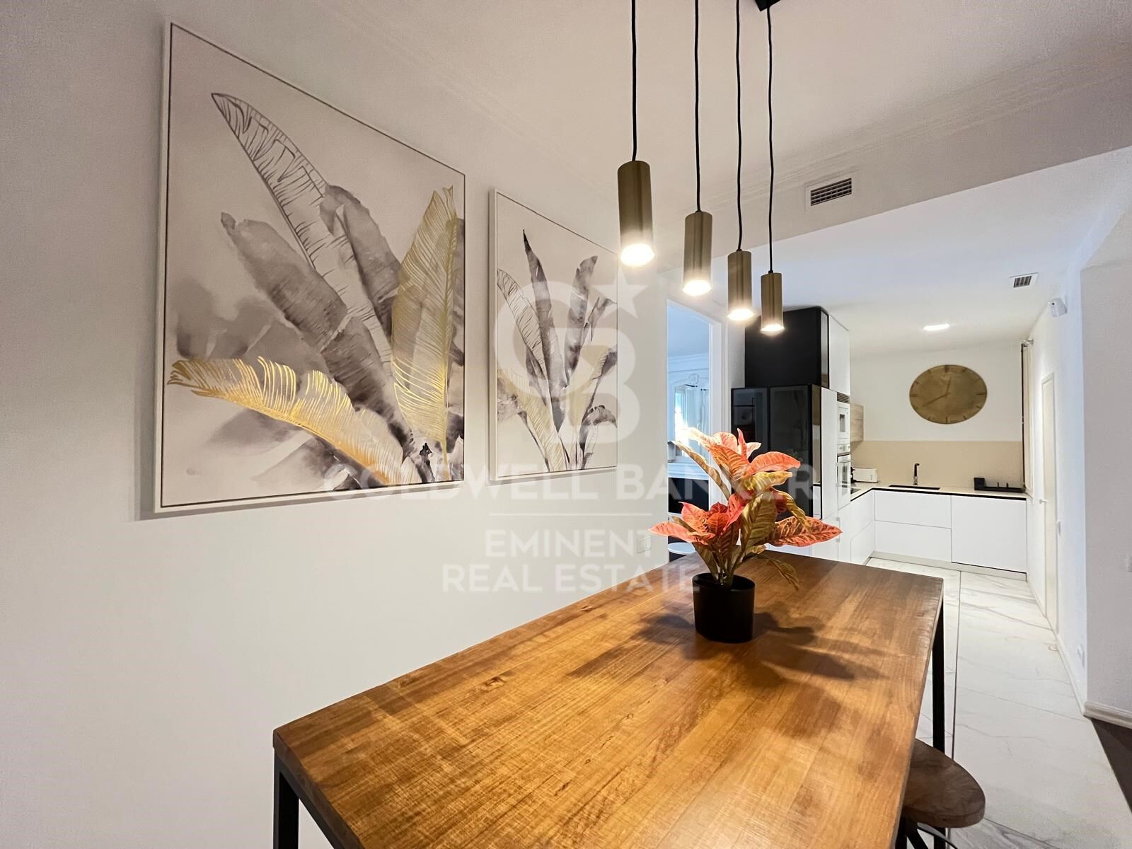 Bel appartement dans un immeuble de style « finca regia » sur l'Avinguda Diagonal.