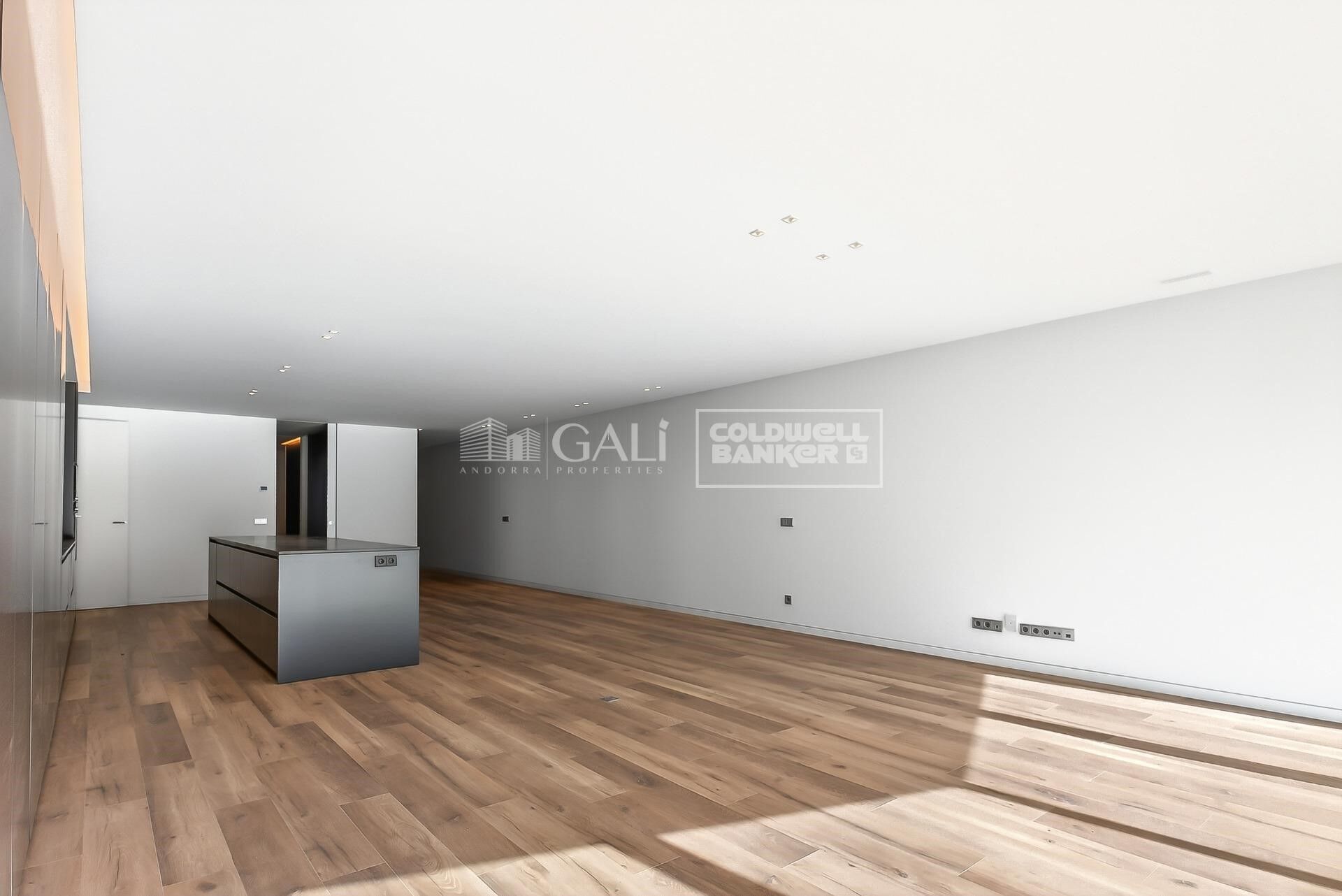 Apartment 3 Bedrooms Sale Andorra la Vella