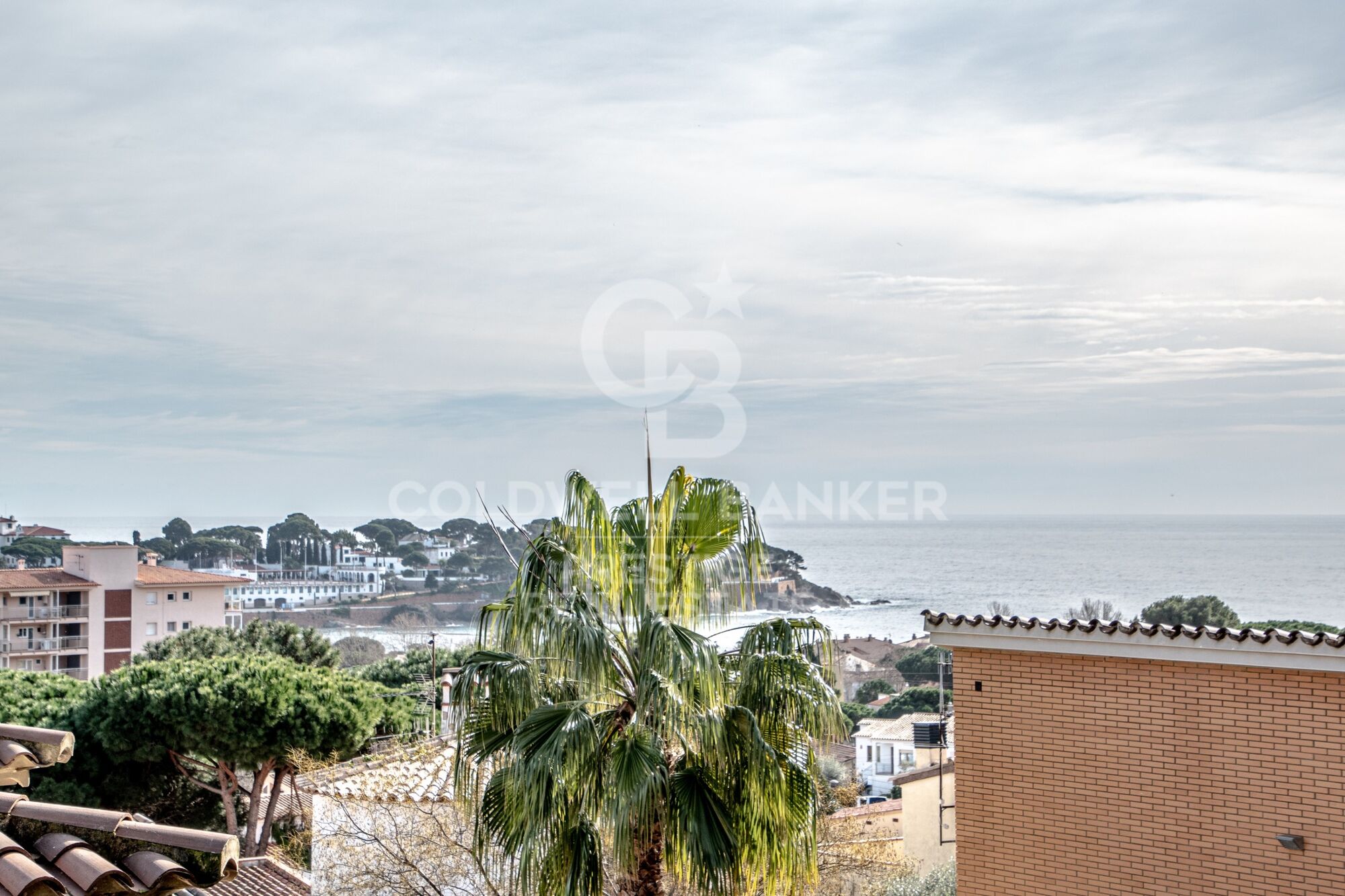 Casa con vistas al mar y potencial de ampliación - 800 m de la Playa de Sant Pol