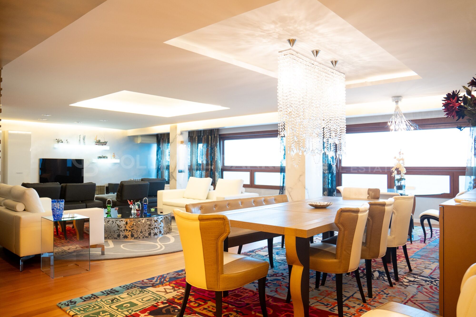 Amplio y lujoso piso en el centro de Vigo