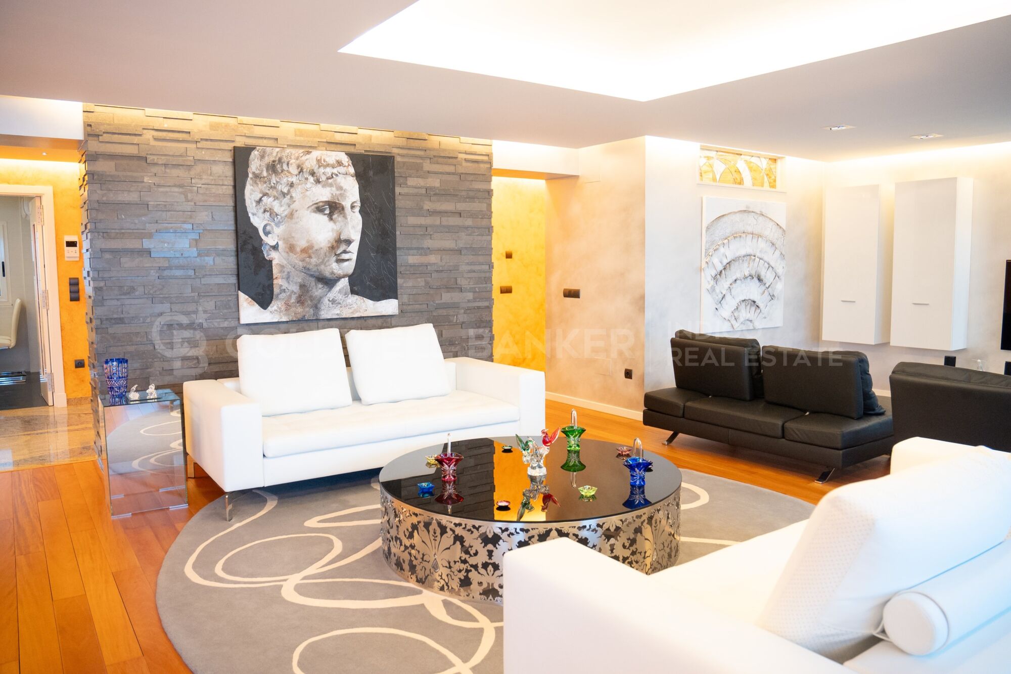 Flat 5 Bedrooms Sale Vigo