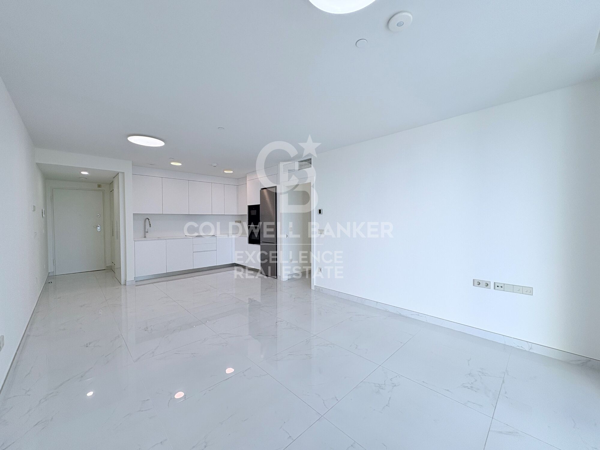 Exclusivo piso en alquiler en Cortes Valencianas