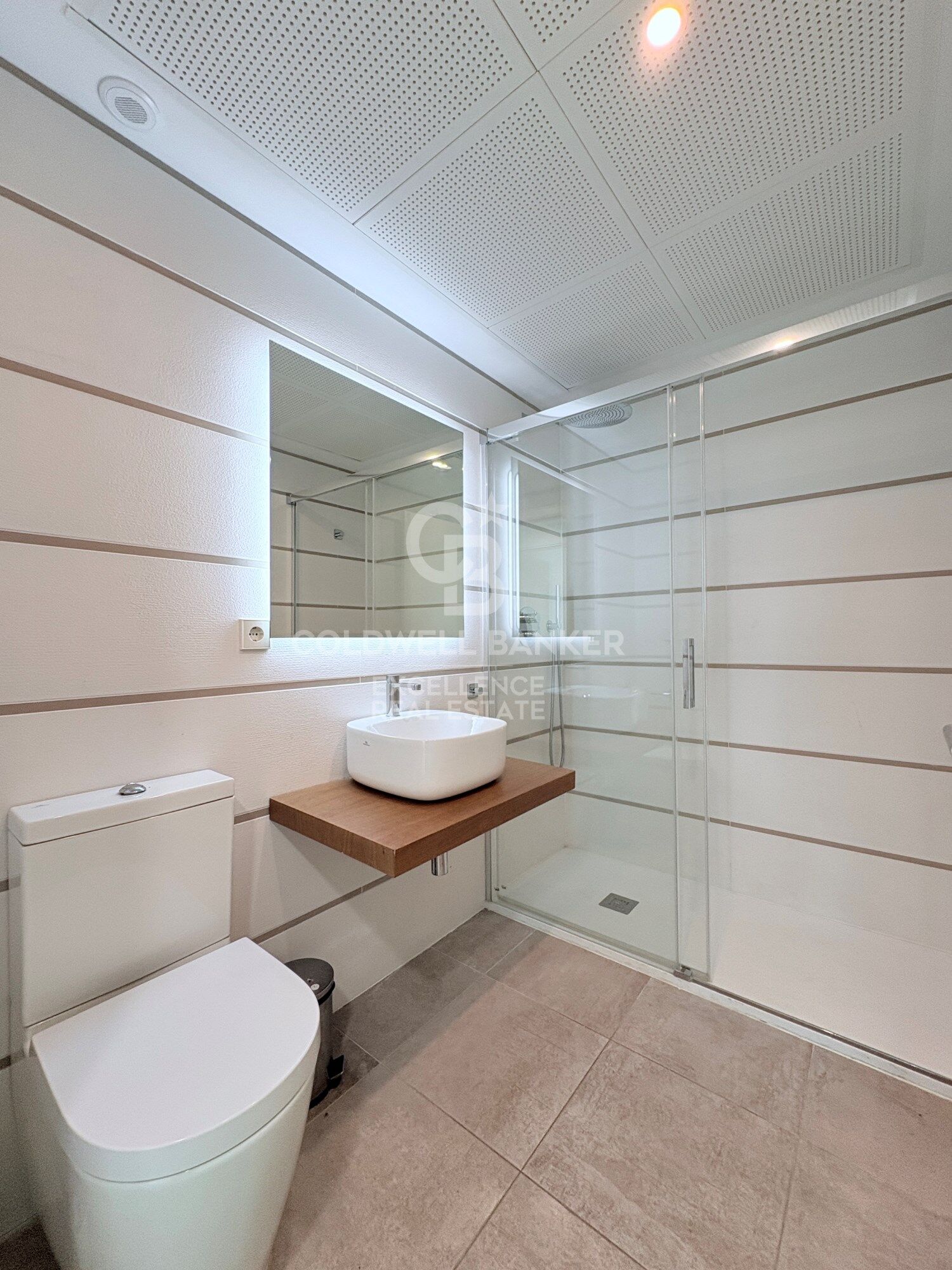 Exclusivo piso en alquiler en Cortes Valencianas