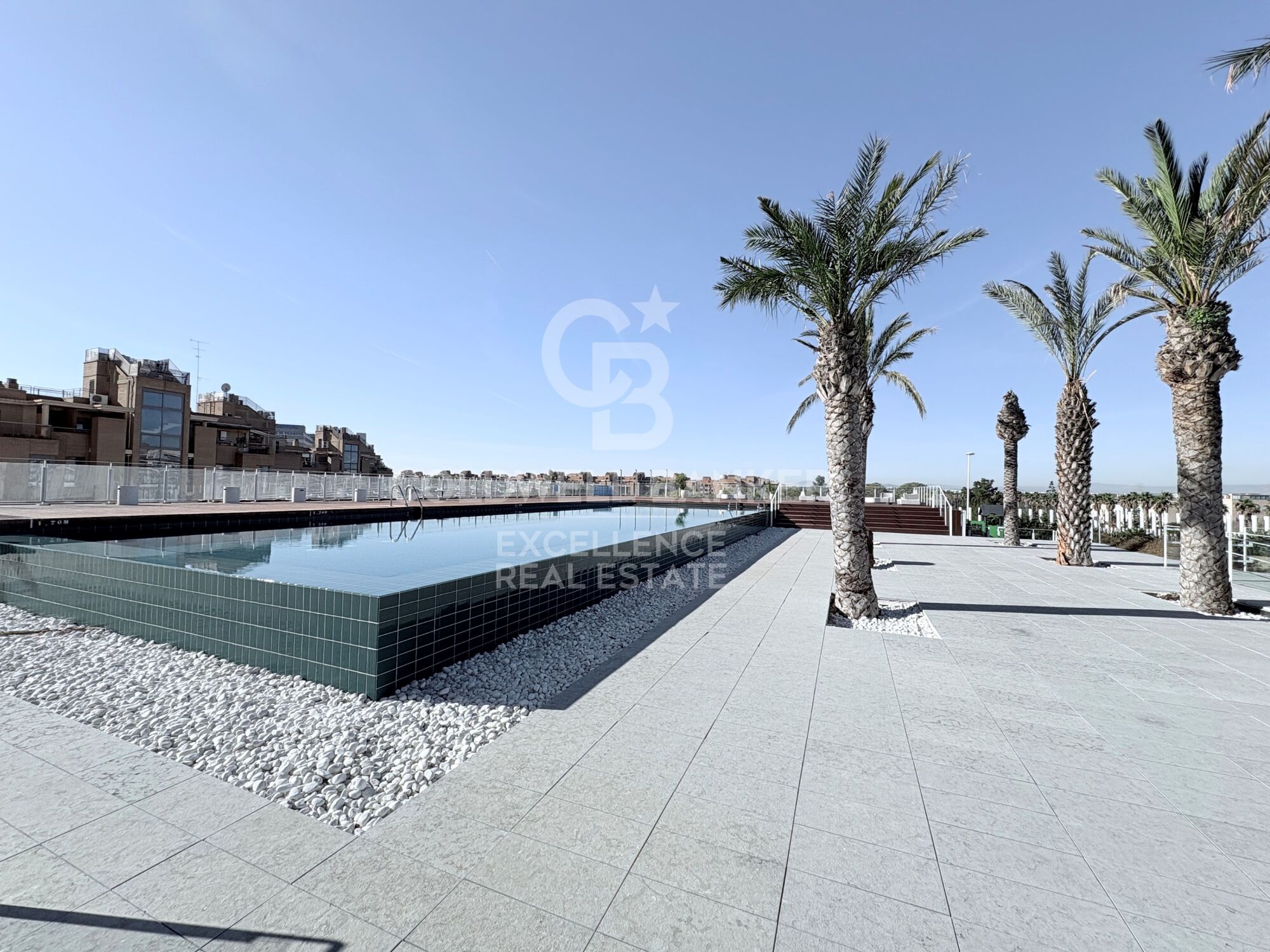 Exclusivo piso en alquiler en Cortes Valencianas