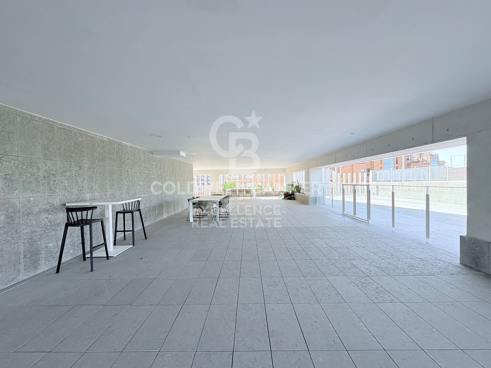 Exclusivo piso en alquiler en Cortes Valencianas