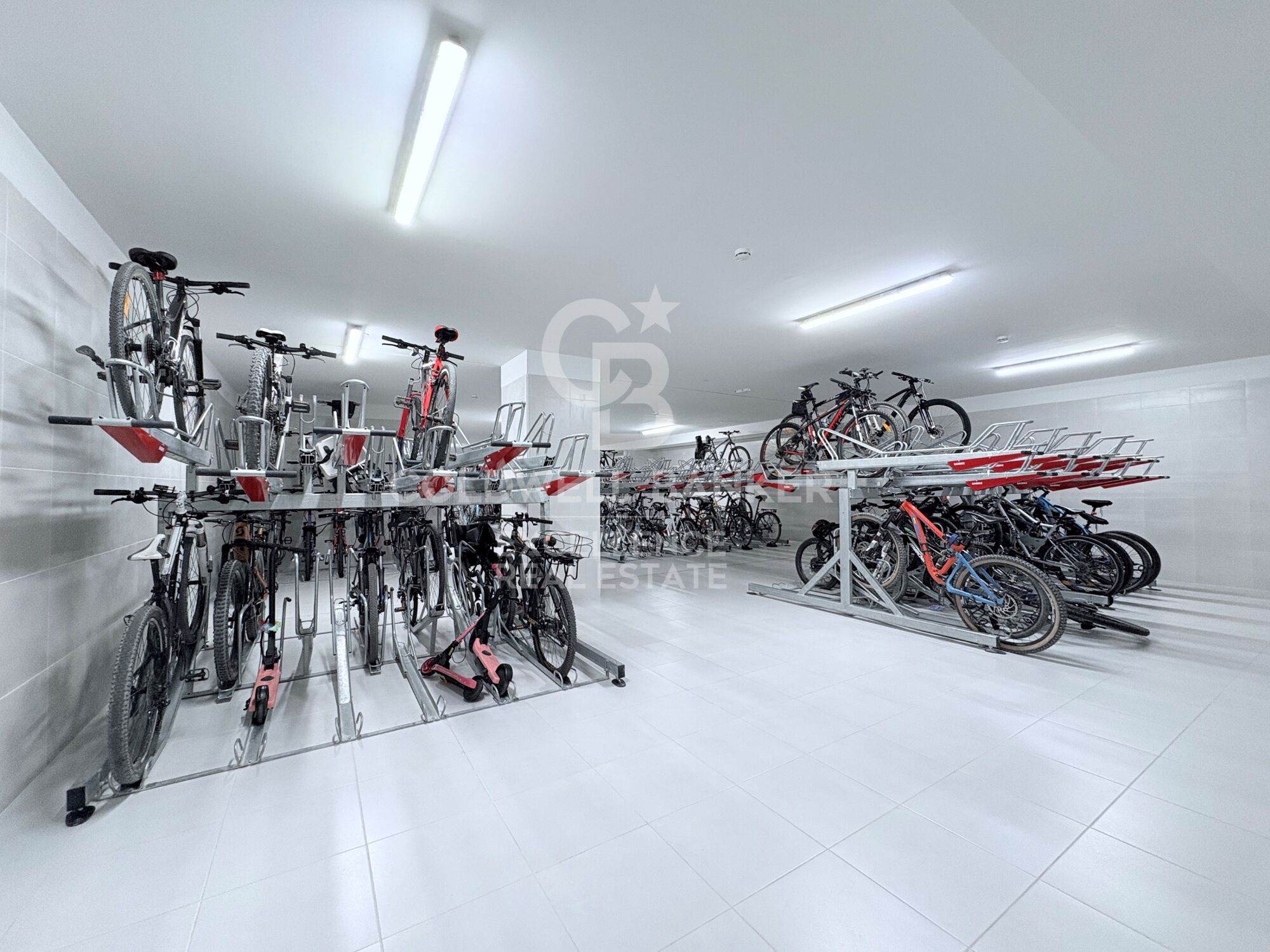 Exclusivo piso en alquiler en Cortes Valencianas