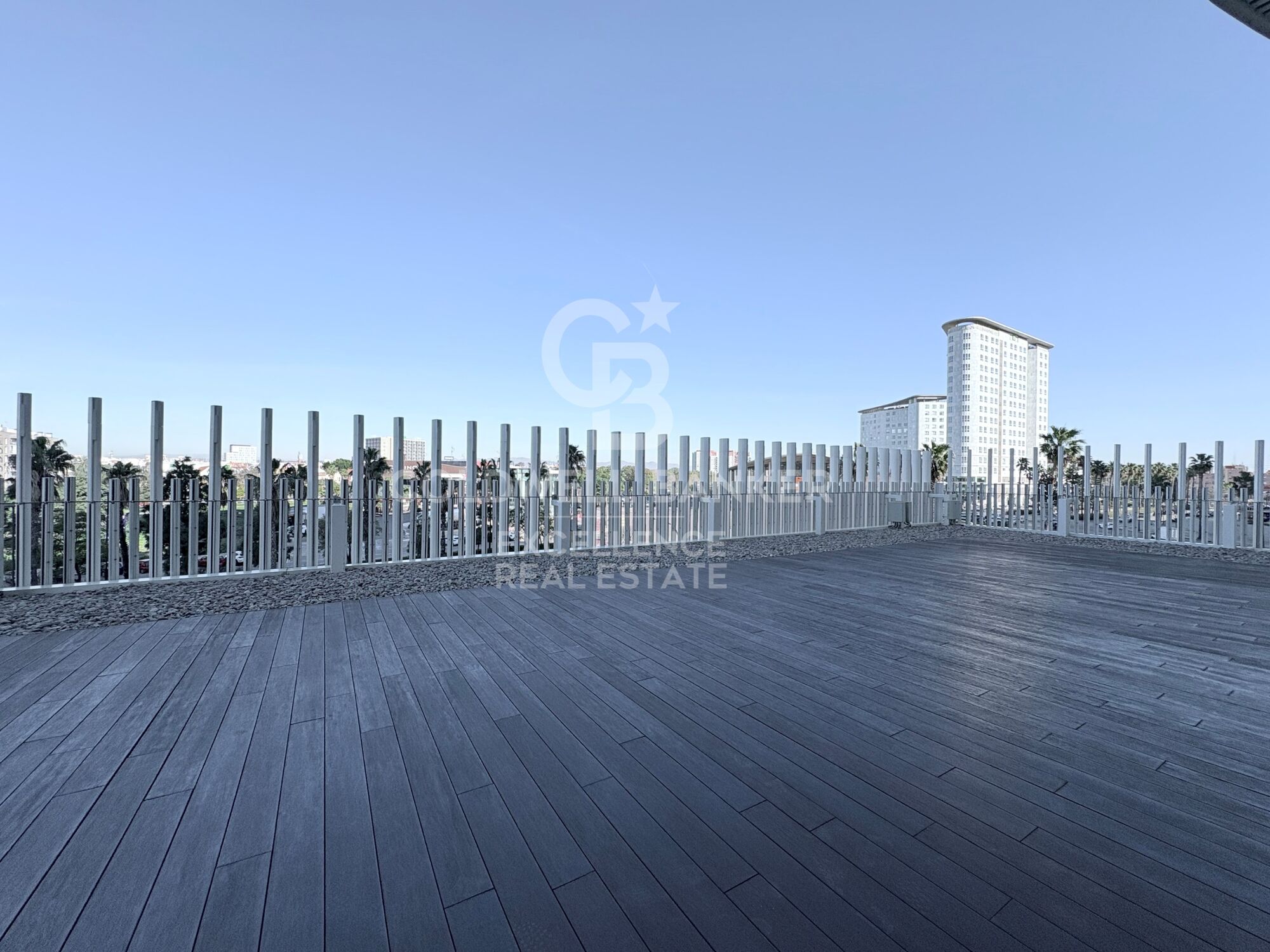 Exclusivo piso en alquiler en Cortes Valencianas