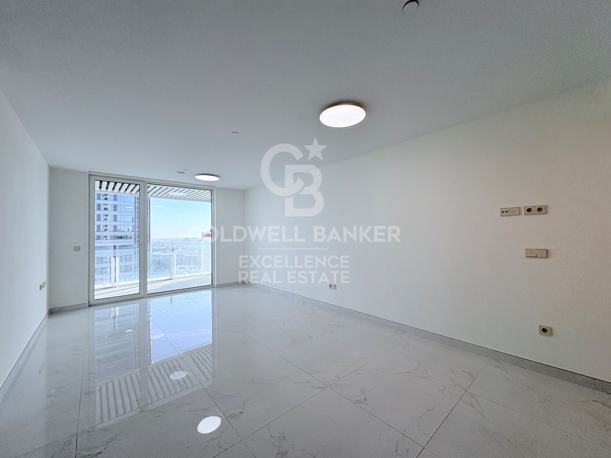 Exclusivo piso en alquiler en Cortes Valencianas