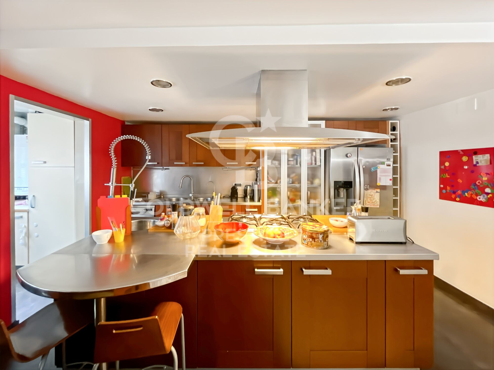 Appartement à vendre à Finestrelles avec 2 places de parking et piscine communautaire