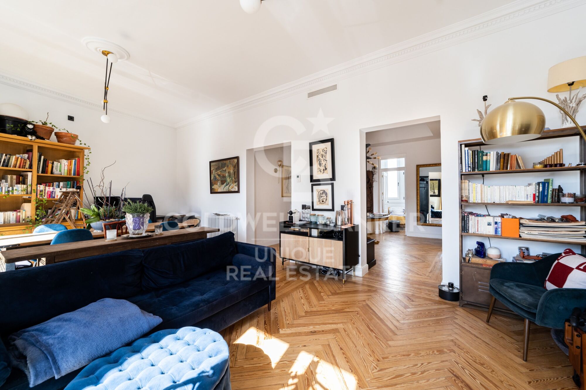 209 m² y 3 dormitorios en el corazón cultural de Madrid Luz, volumen y distribución ideal