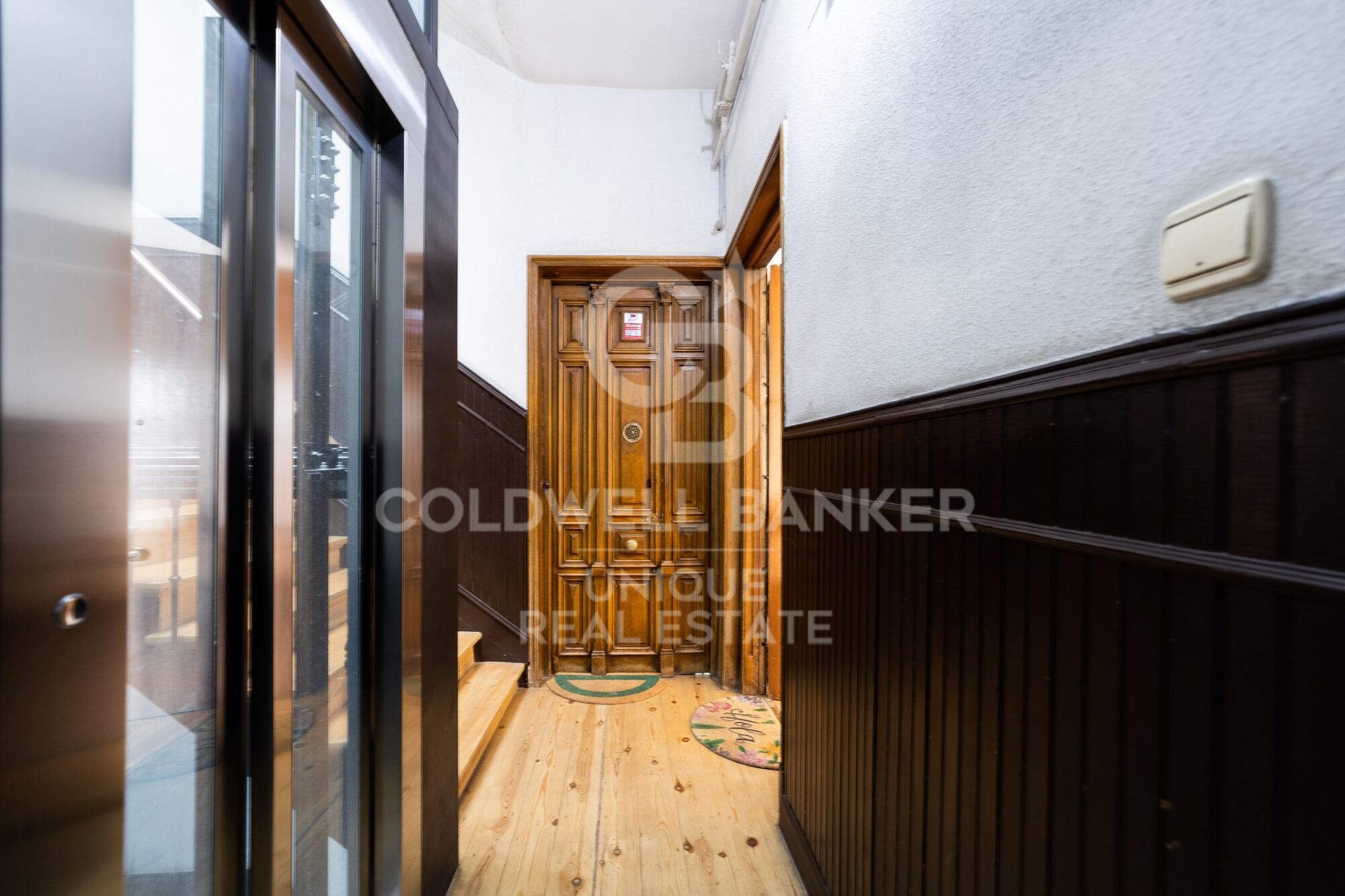 209 m² y 3 dormitorios en el corazón cultural de Madrid Luz, volumen y distribución ideal