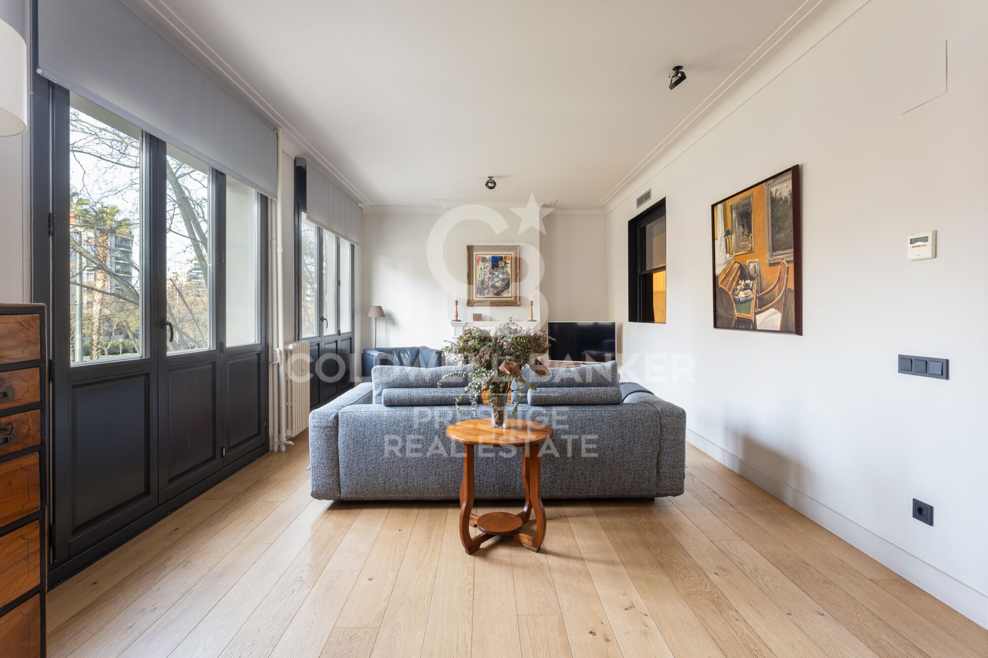 Piso impecable cerca de Francesc Macià, con parking inlcuído