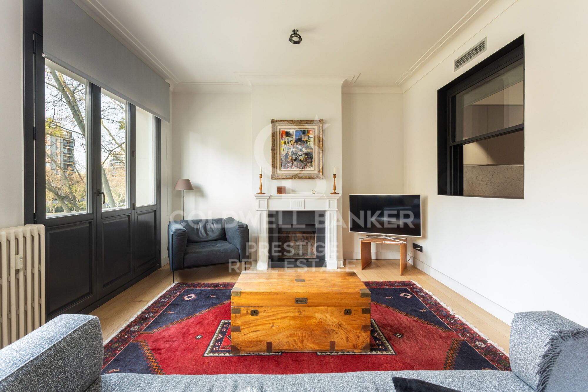 Piso impecable cerca de Francesc Macià, con parking inlcuído