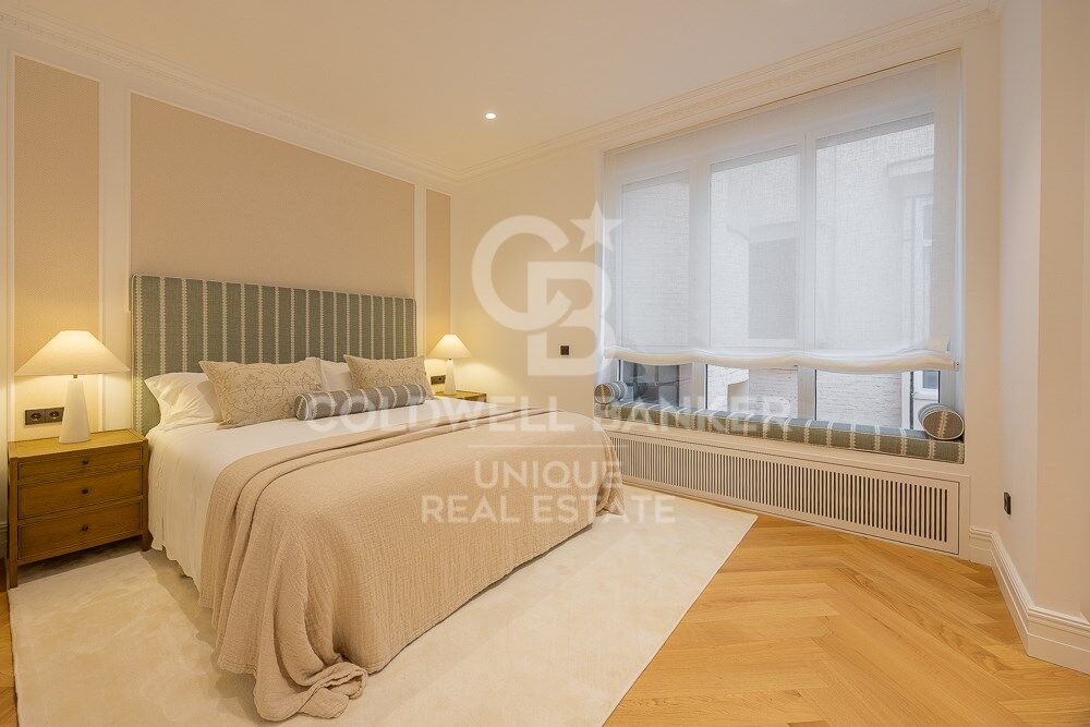 Flat 3 Bedrooms Sale Madrid