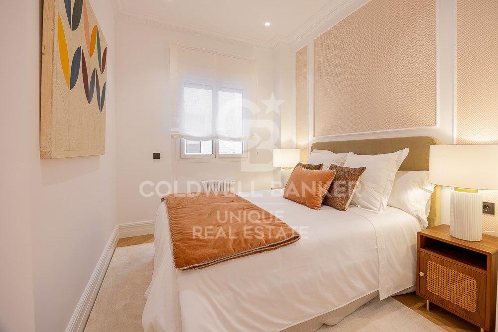 Flat 3 Bedrooms Sale Madrid
