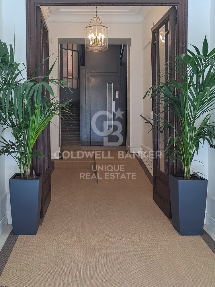 Flat 3 Bedrooms Sale Madrid