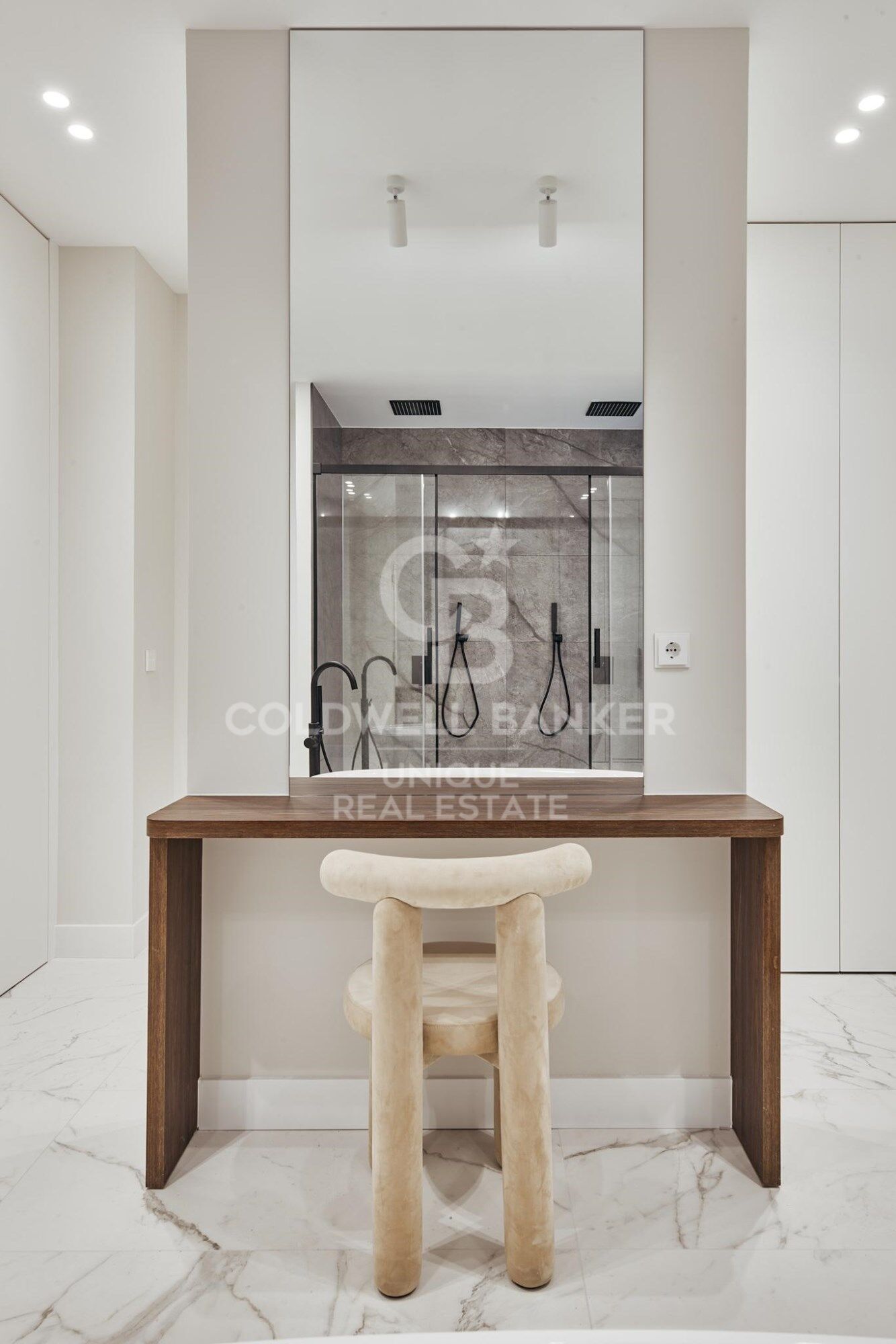 Piso exterior reformado en Goya, Madrid