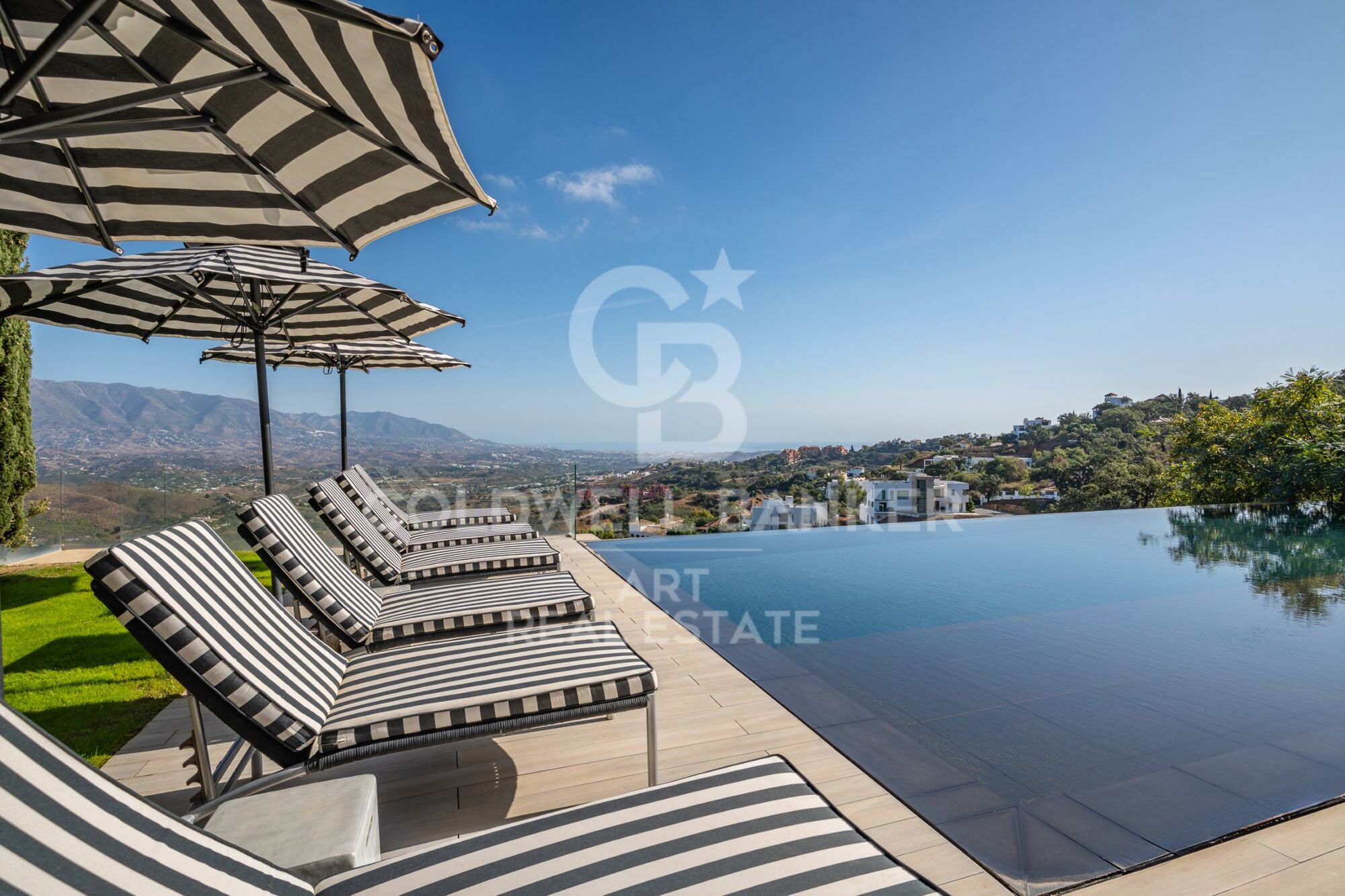 Villa excepcional en La Mairena, un enclave residencial privilegiado