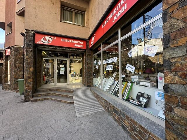 Local commercial Location Andorra la Vella