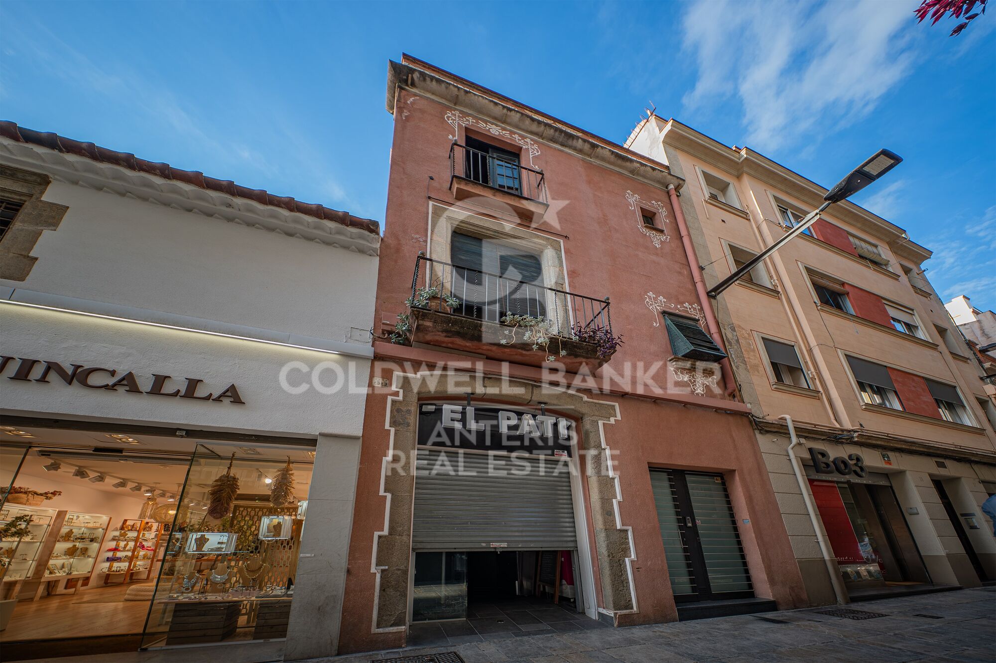 Casa y local céntrico con alta rentabilidad