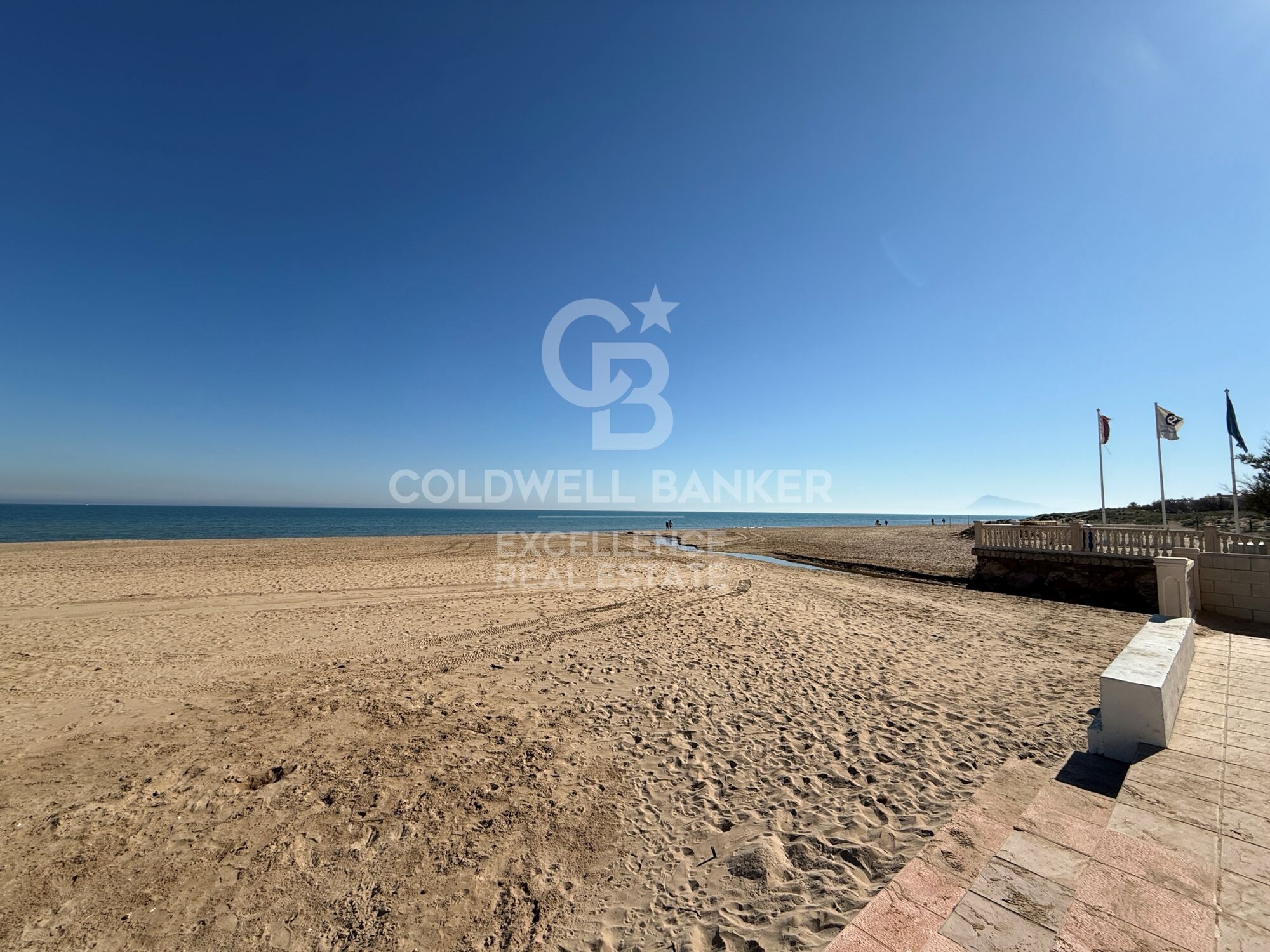 Charmante Wohnung, 100 m vom Strand von Oliva entfernt