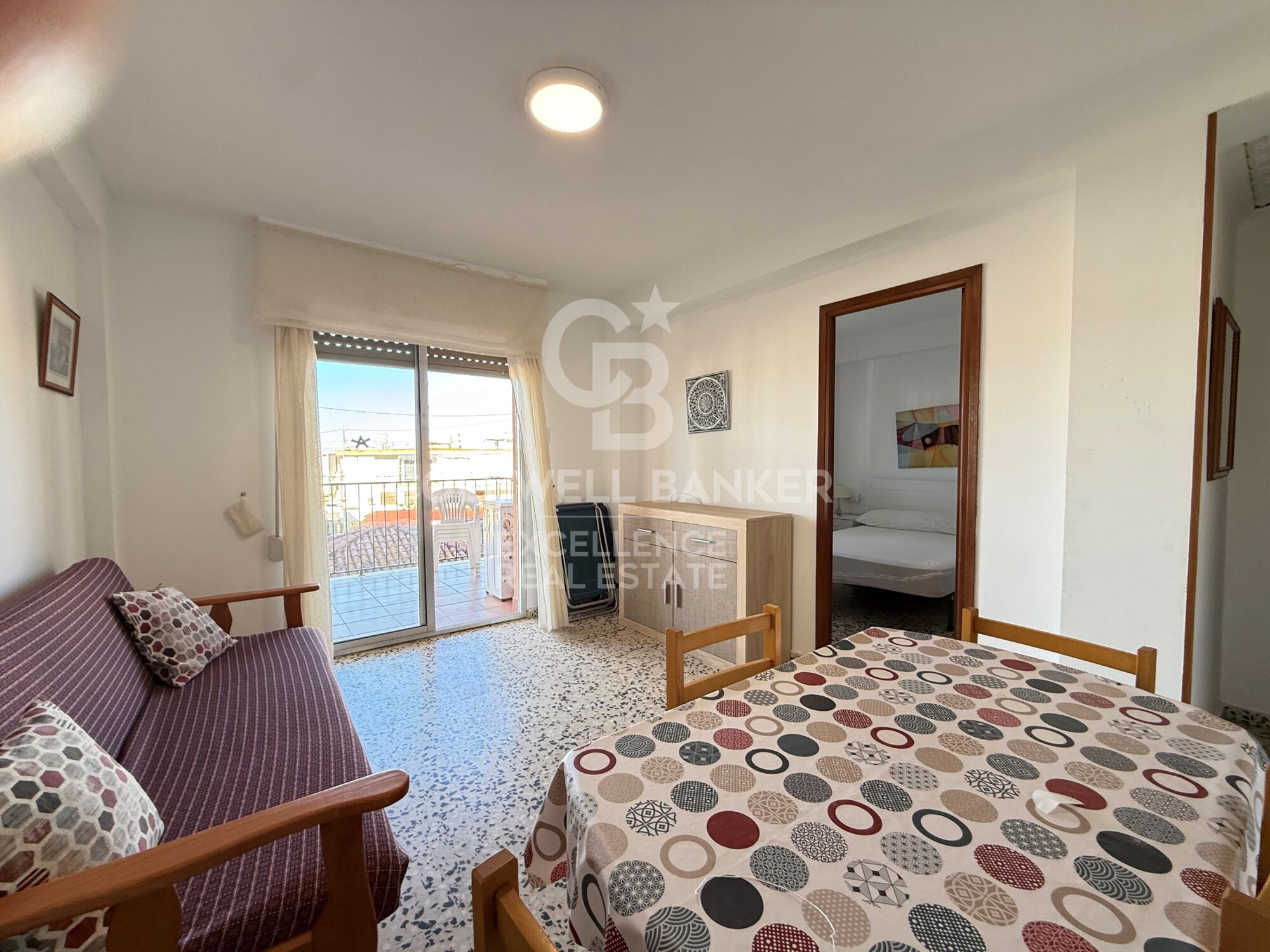 Charmante Wohnung, 100 m vom Strand von Oliva entfernt