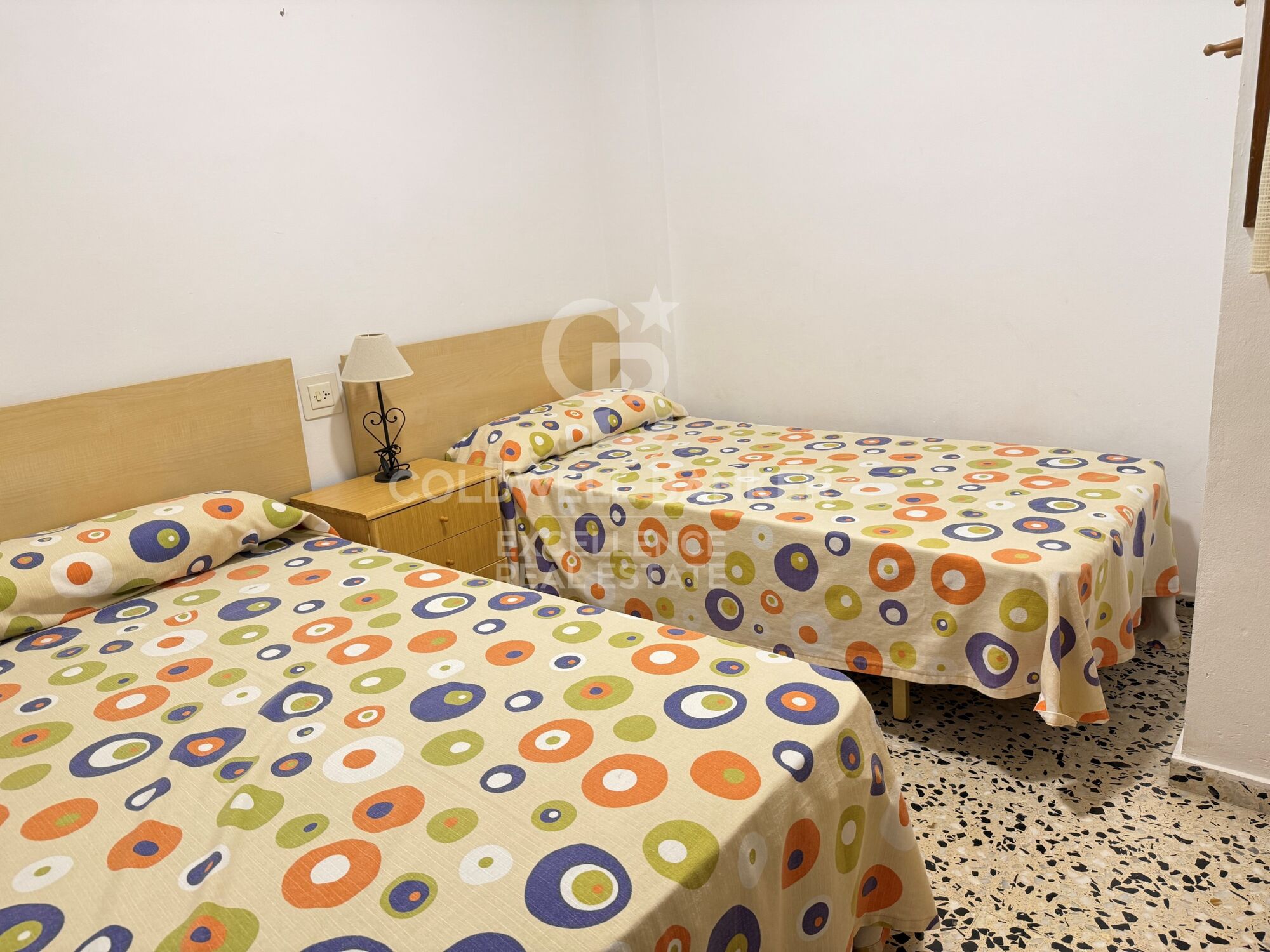 Charmante Wohnung, 100 m vom Strand von Oliva entfernt