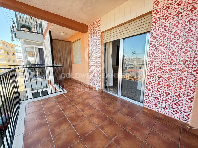 Charming Apartment next to Oliva Beach