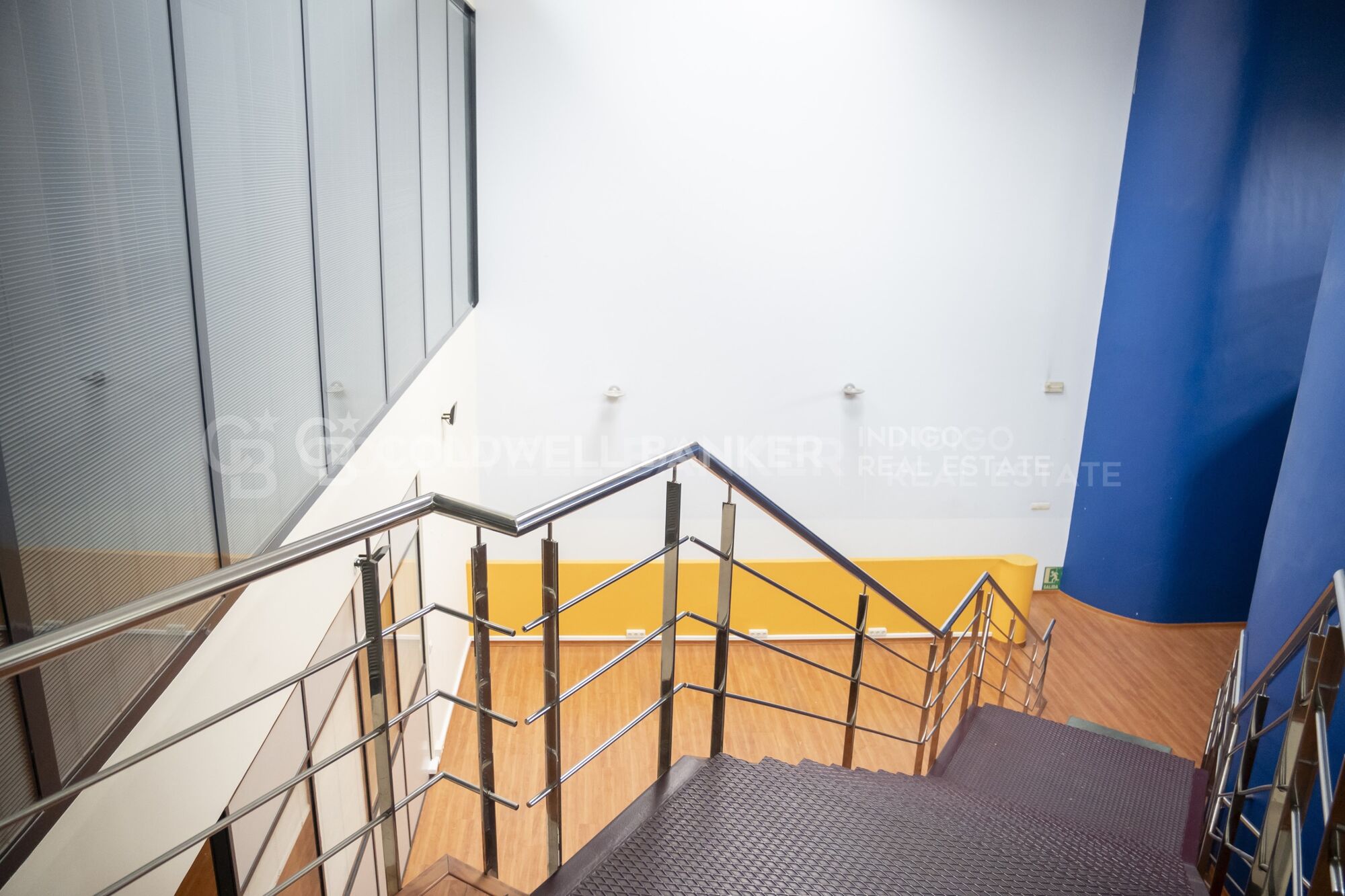 Oficinas en el eje empresarial dominante de Vigo