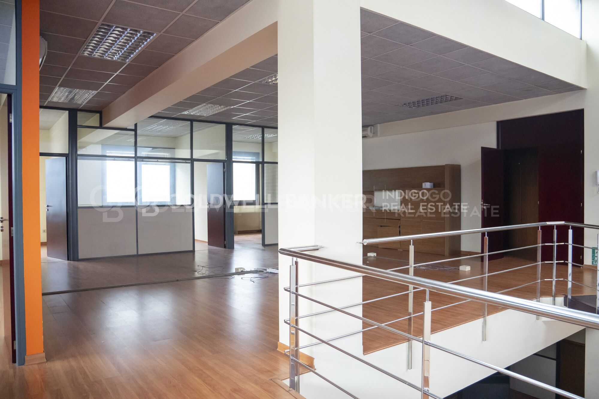 Oficinas en el eje empresarial dominante de Vigo