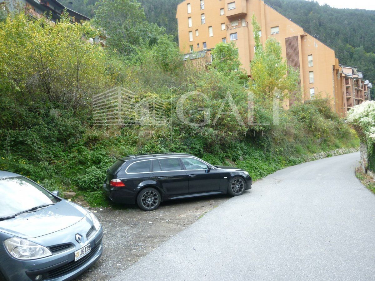 Urban Land Sale Encamp