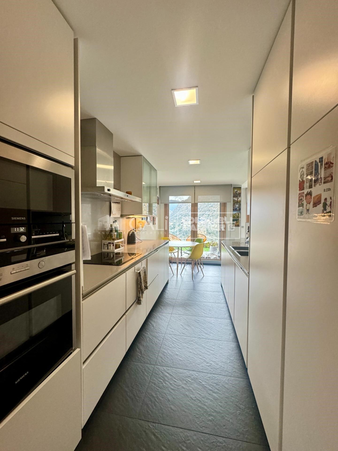 Ground floor 4 Bedrooms Sale Escaldes-Engordany