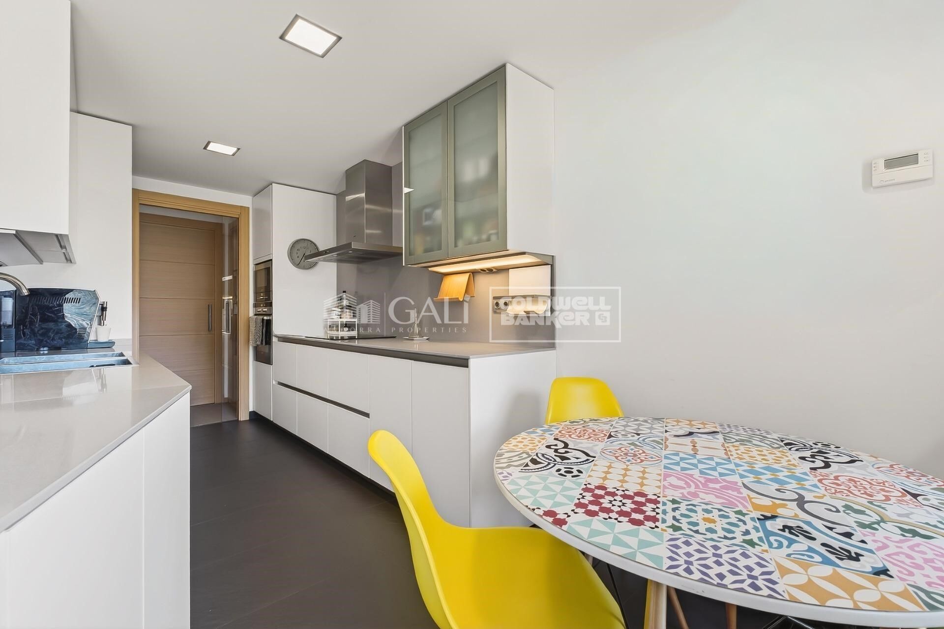 Planta baja - piso 4 habitaciones Venta Escaldes-Engordany