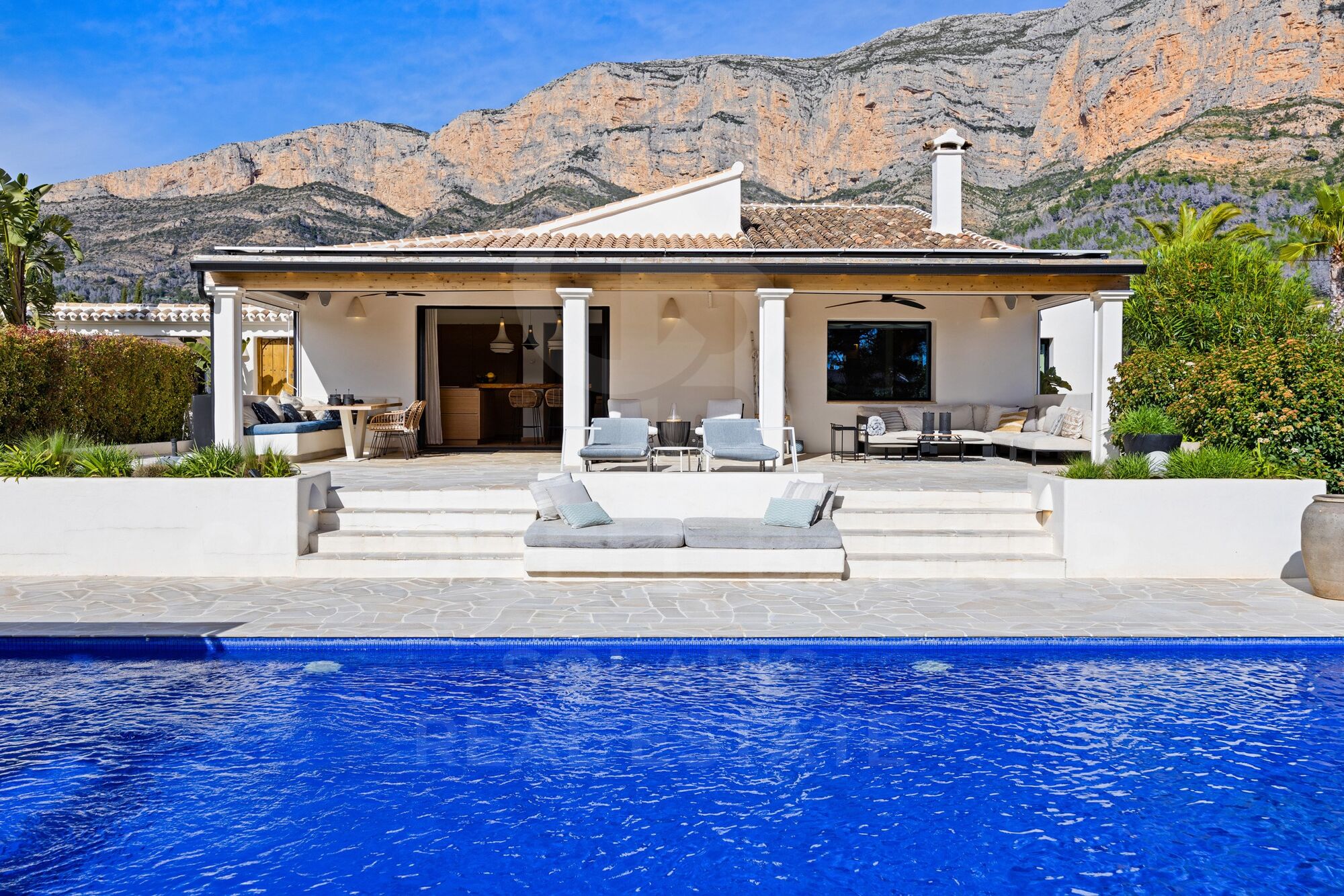 Casa des Valls - Exklusiver mediterraner Lebensstil in Jávea