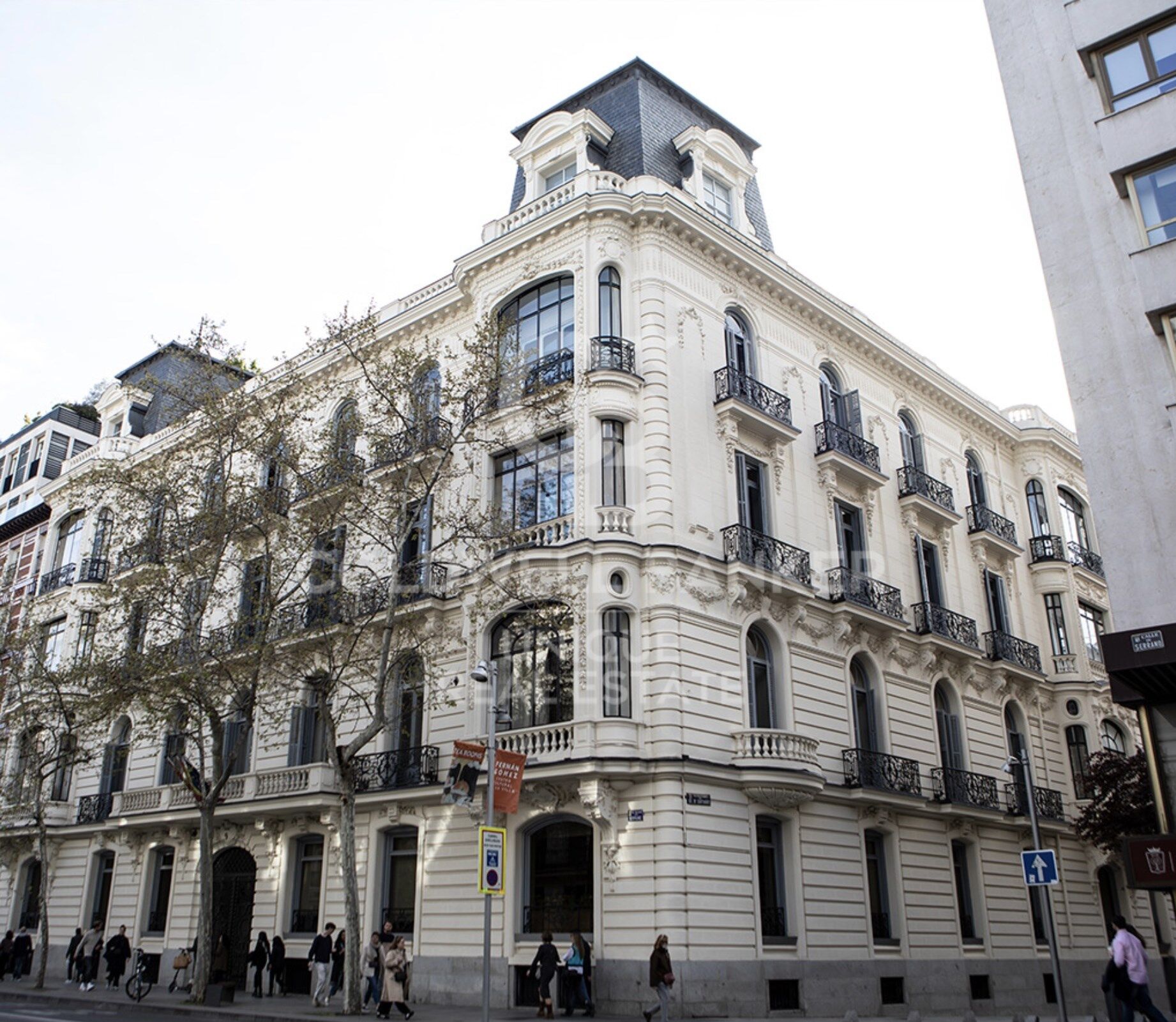 Appartement rénové de deux chambres à Castellana, Madrid